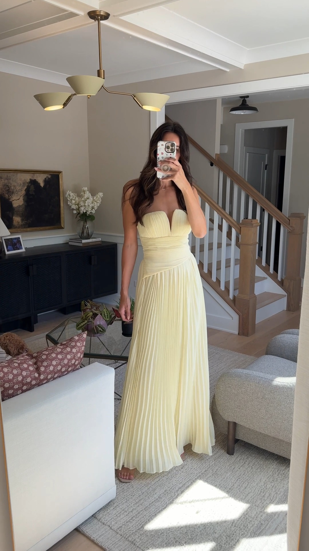 Wearing the small. I’d say it fits a little
In the small side. I am 5’10 plus wearing heels. @Lulus 

Wedding guest dress, lulus, yellow dress, long dress, formal dress, black tie

#LTKdayinmylife #LTKBeauty #LTKTall