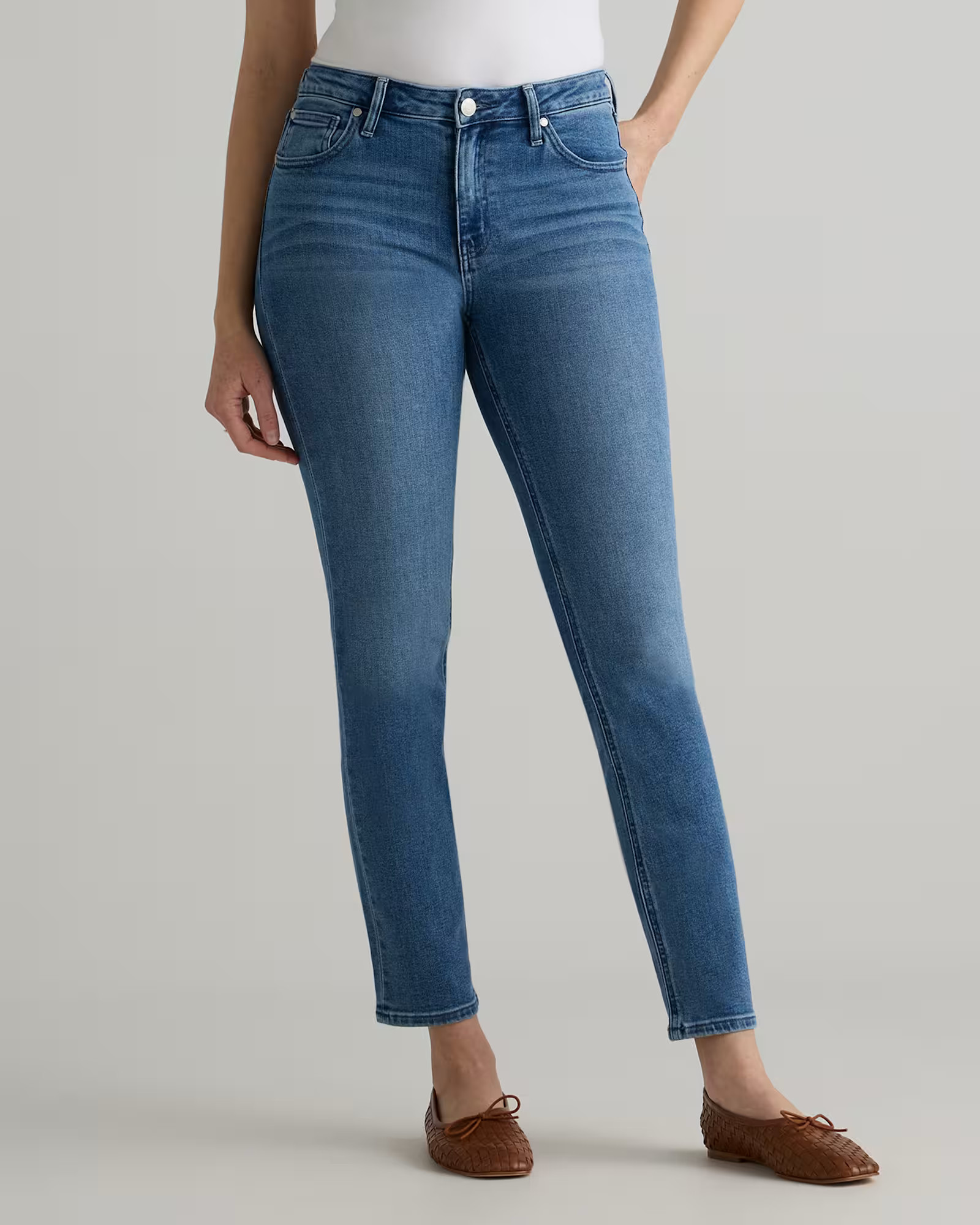 Luna Stretch Slim Straight Jeans | Quince