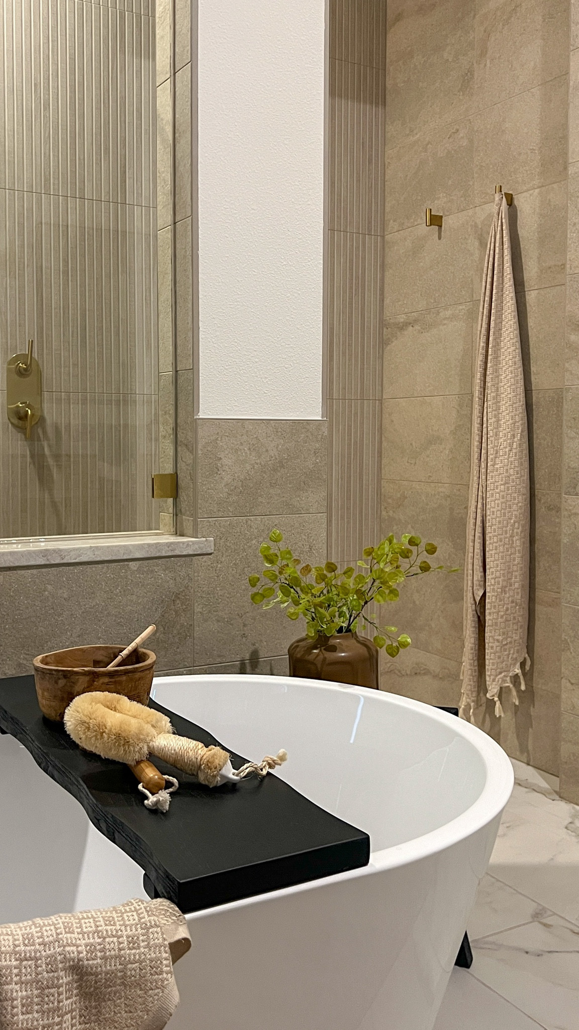 Perfect bathroom styling! #interiorstyling

#LTKHome