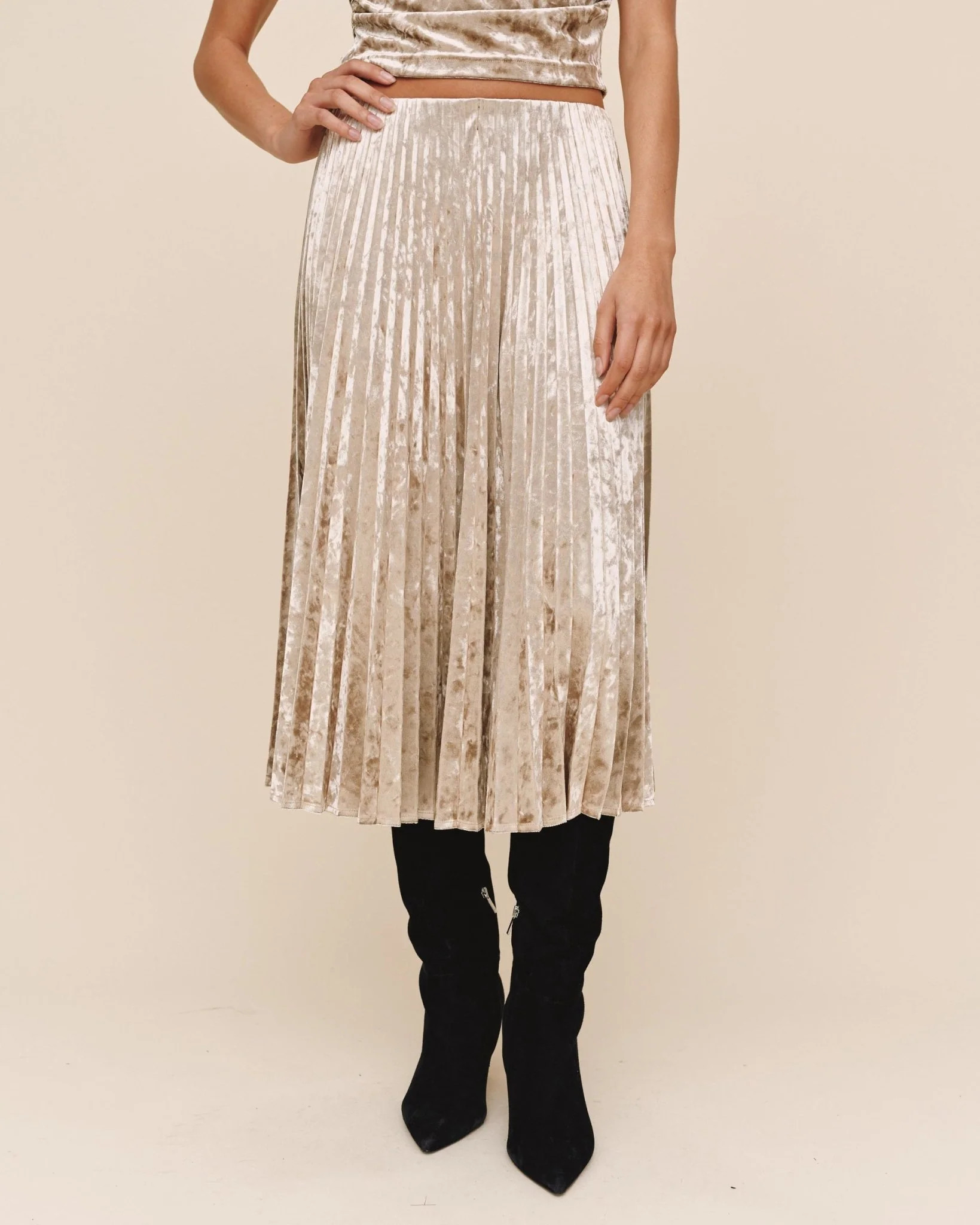 Clean Waist Pleated Skirt - Mocha Softee | Bella Dahl