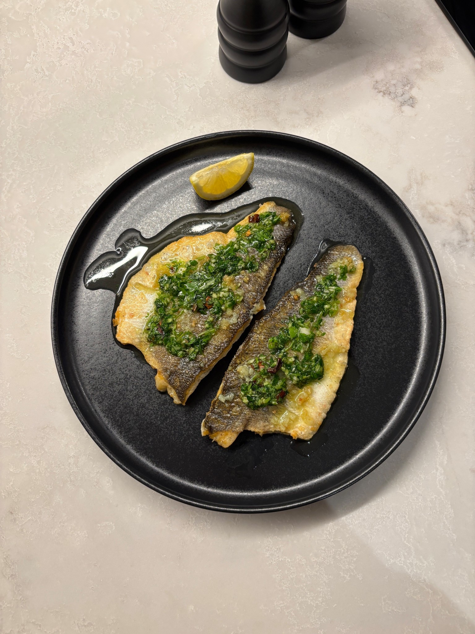 stoneware plate black h&m black crockery dinner plate dinner bowl dining table 

#LTKuk #LTKeurope #LTKhome