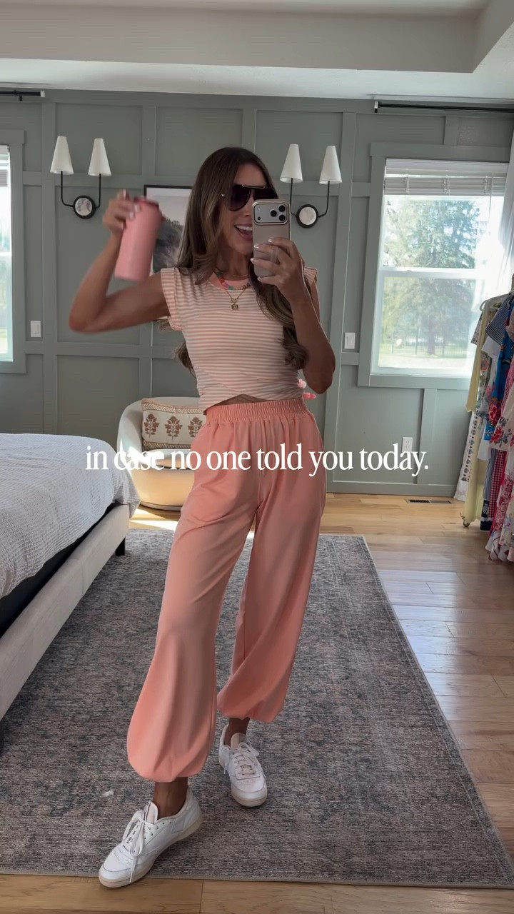 My favorite millennial mom outfits I am wearing on REPEAT this spring & summer! Flower overalls, stretchy athletic rompers, & two new every day sneakers for the busy mom are just the start.. OMG I almost forgot about the look for less plaid skirt! I just styled it 7 different ways for you in a reel because I’m THAT OBSESSED! 



Amazon essentials, millennial mom, mom outfit, outfit inspo, spring fashion, new fashion trends, fyp, spring outfit, casual style