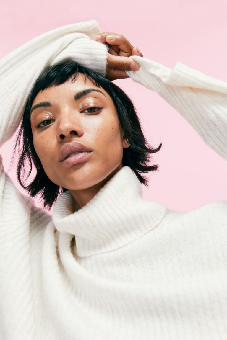 Oversized Turtleneck Sweater | H&M (US + CA)