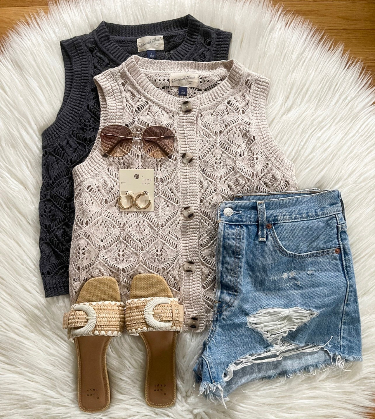 Gorgeous NEW Openwork Tops! Love the details !

#LTKootd