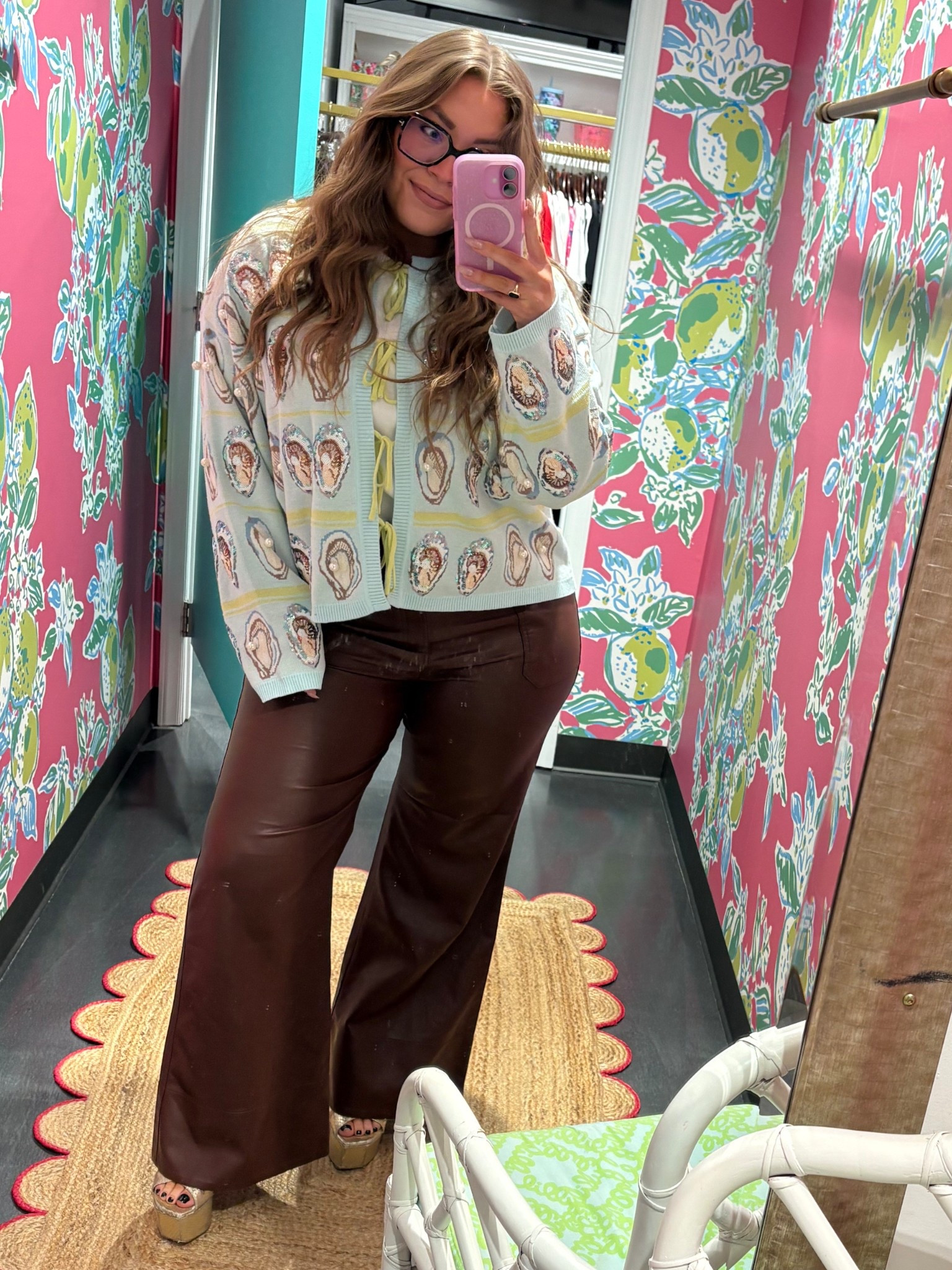 pants:33p
top: large 
cardigan: large 
belt: medium 

#LTKootd