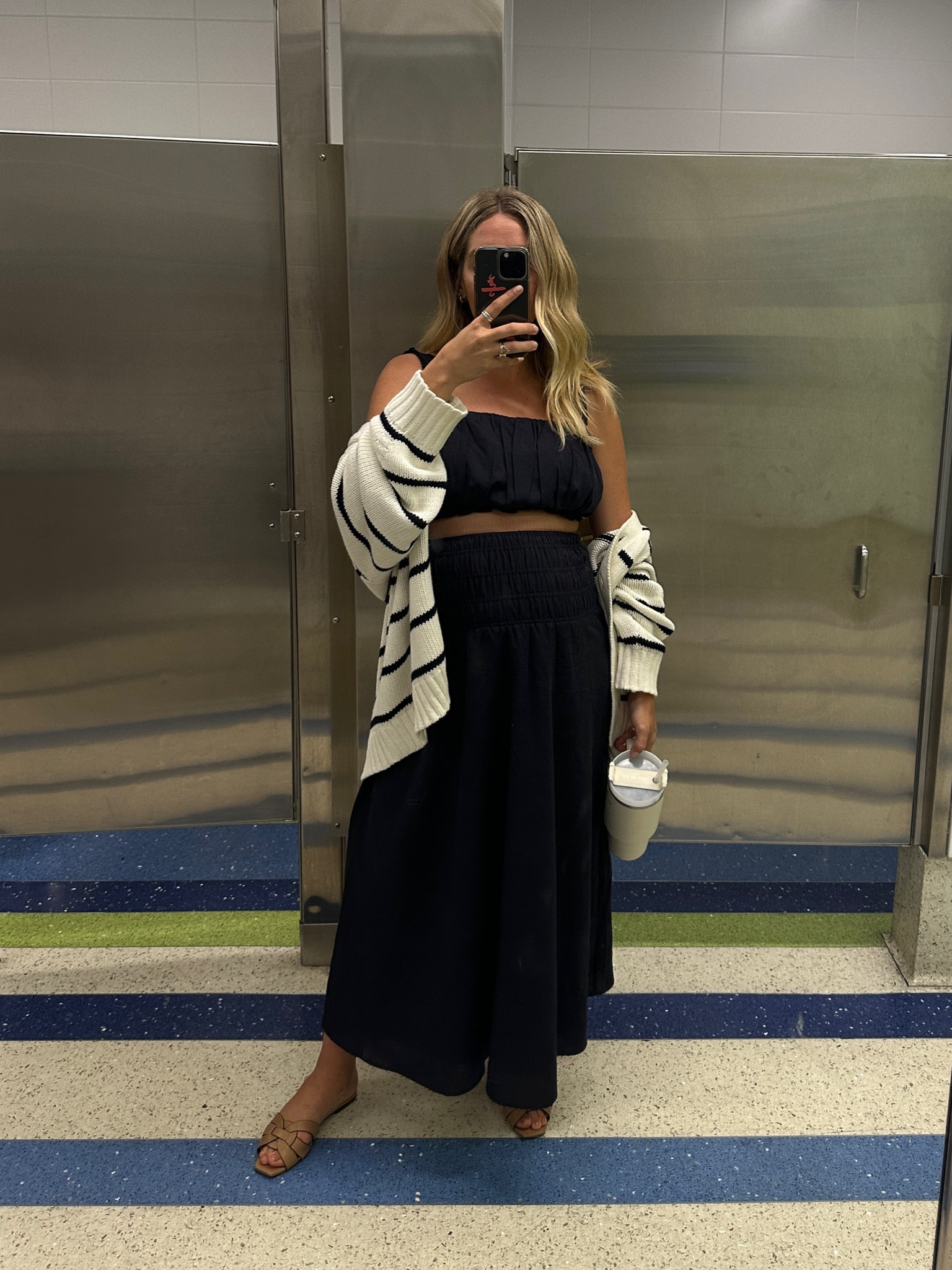 The best chunky knit stripe sweater for summer and travel — wearing a size M — ASHLEY15 for 15% discount 

#LTKbump #LTKstyletip #LTKsalealert