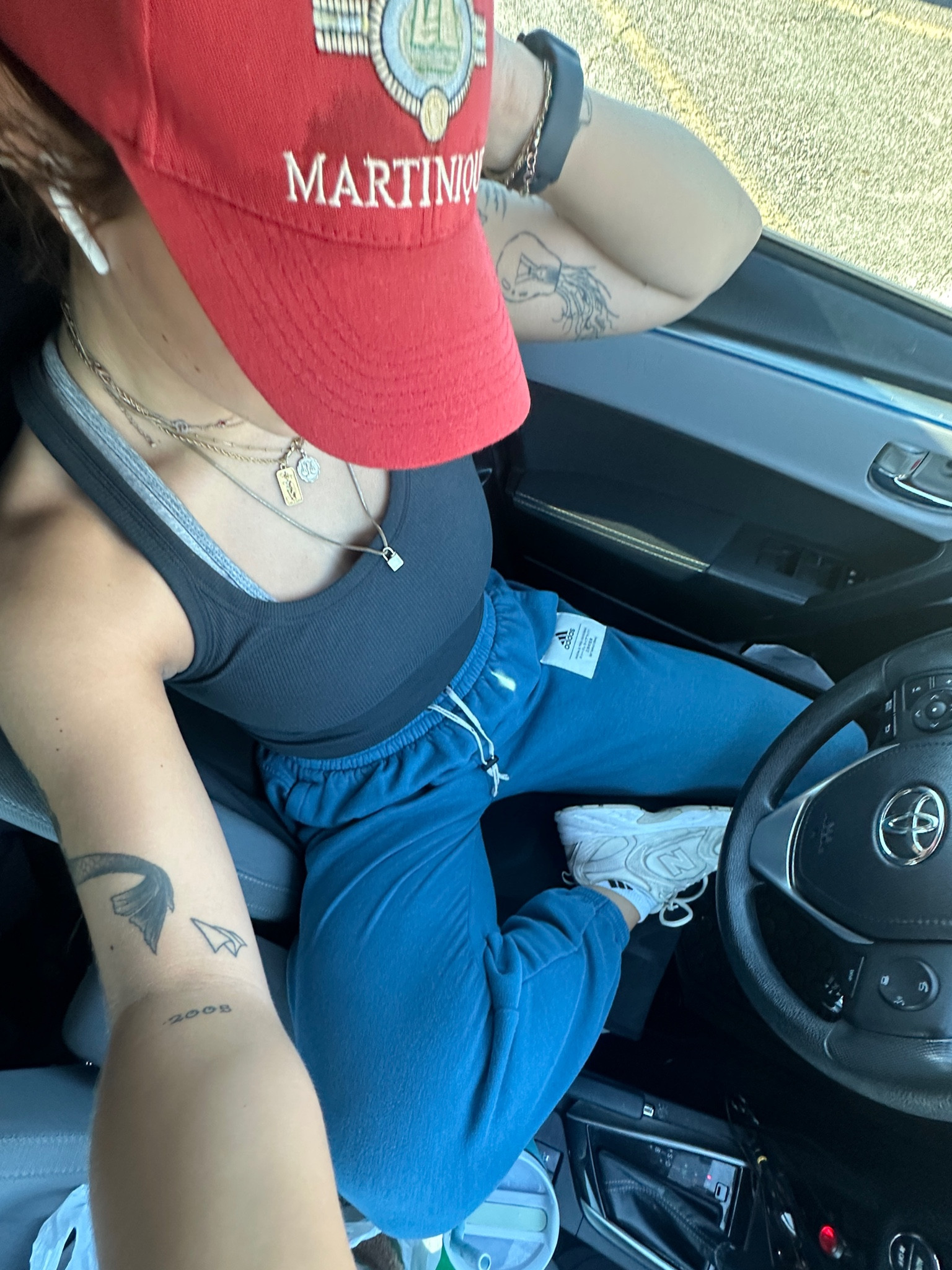hay is thrifted! sweats are a large, tank is medium!