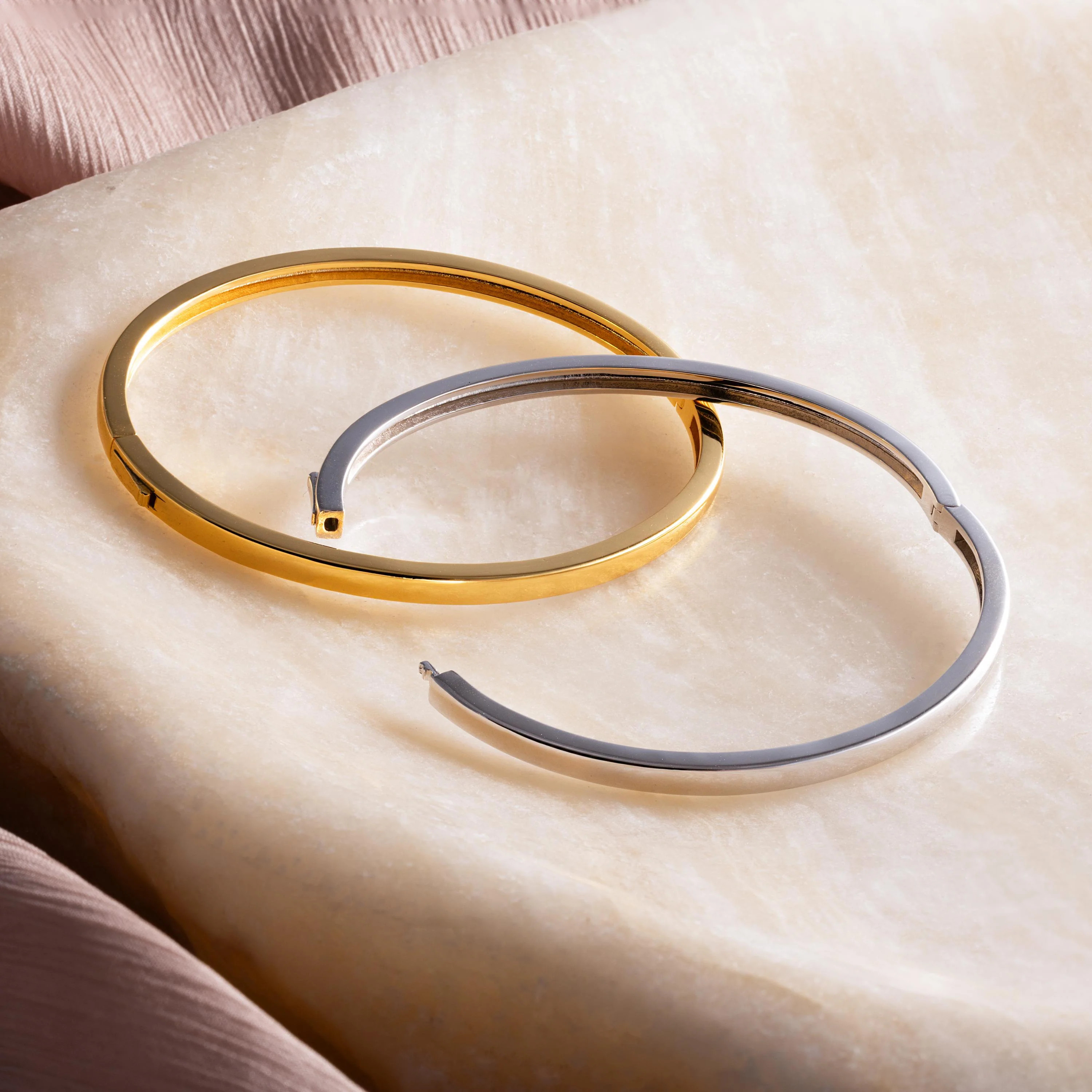 Classic Bangle | Caitlyn Minimalist