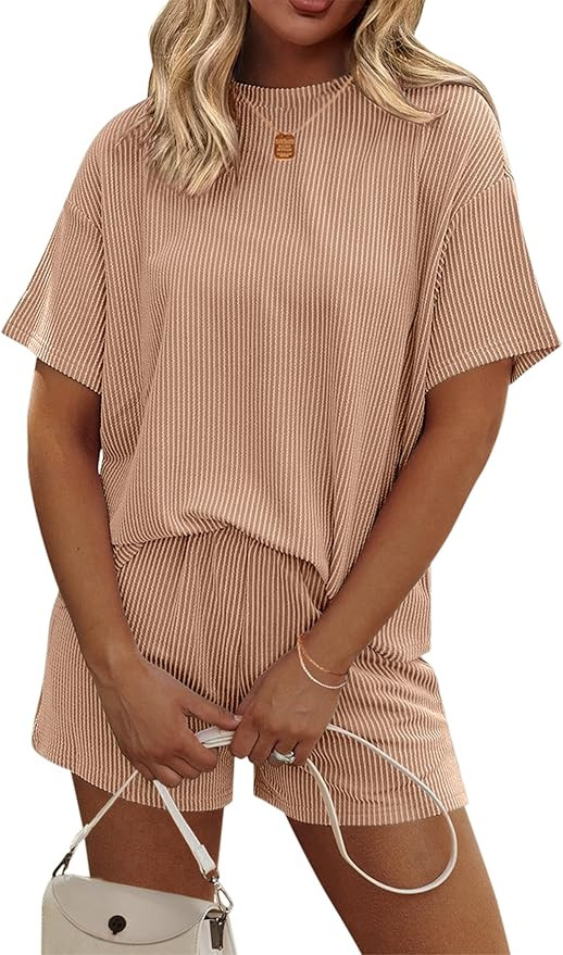 Ekouaer Womens Pajama Sets Short Sleeve Lounge Sets 2 Piece Pjs Tops and Shorts Outfits Matching ... | Amazon (US)