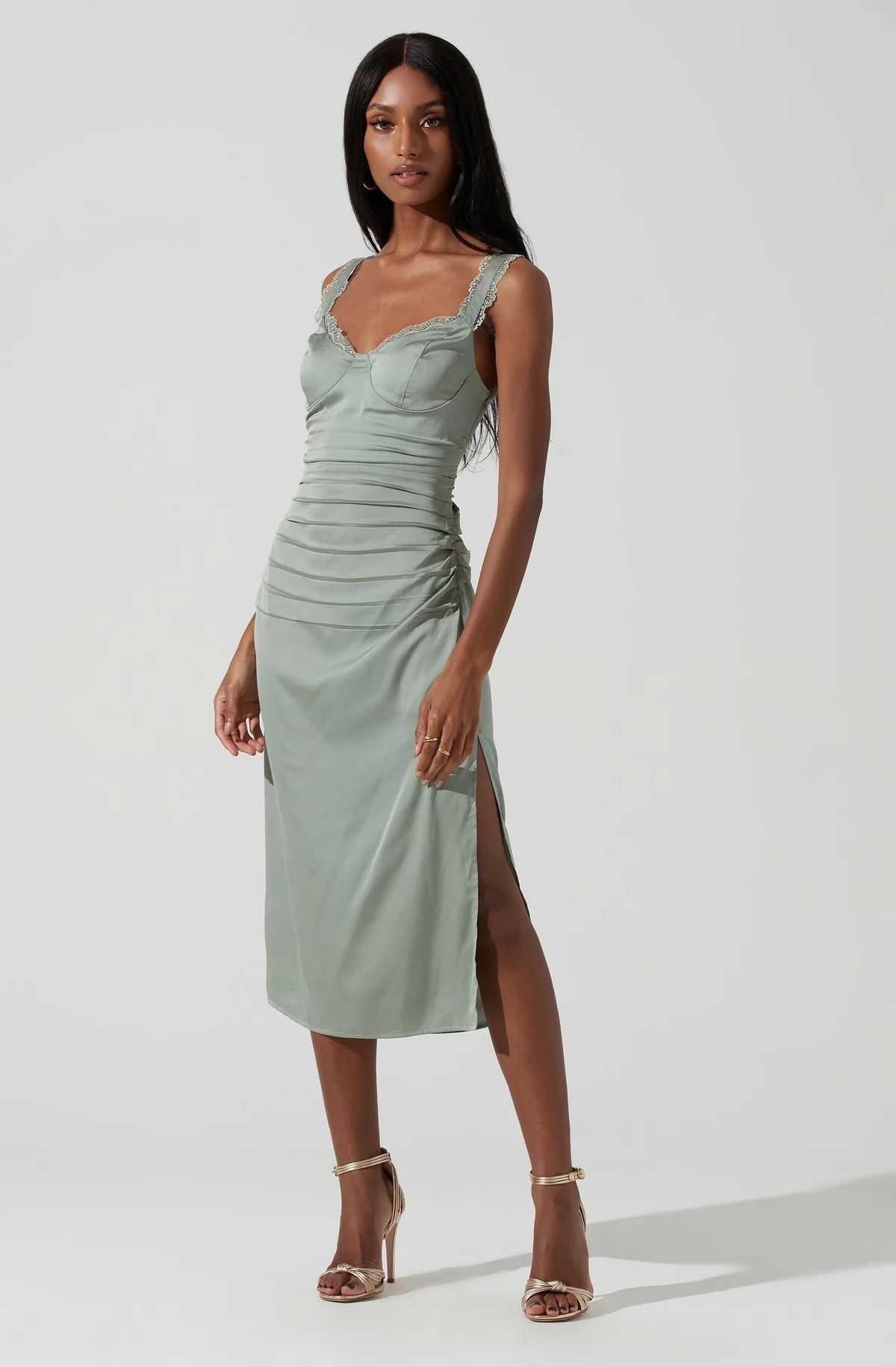 Alva Ruched Lace Trim Midi Dress | ASTR The Label (US)