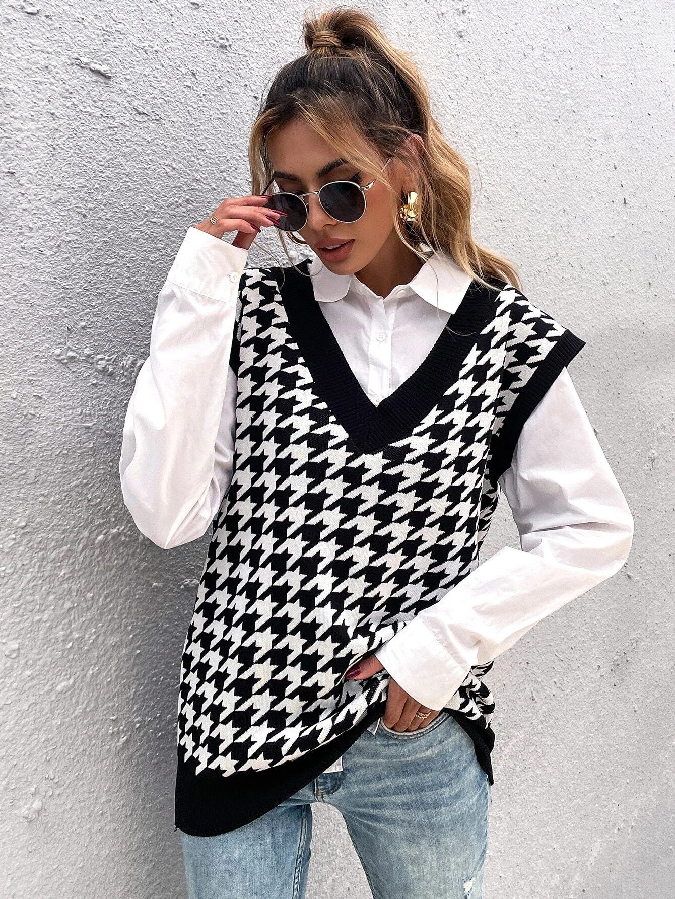 Houndstooth Pattern Sweater Vest Without Blouse | SHEIN
