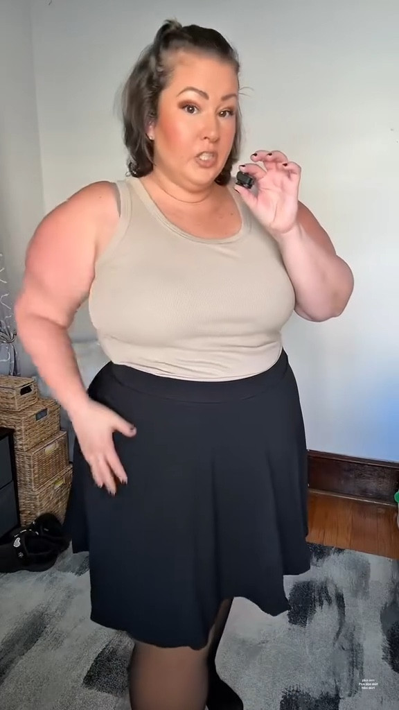 This is the best plus size skirt with built in shorts! 👏🏼👏🏼 — it comes in more colors too!

Plus size skirt

#LTKPlusSize