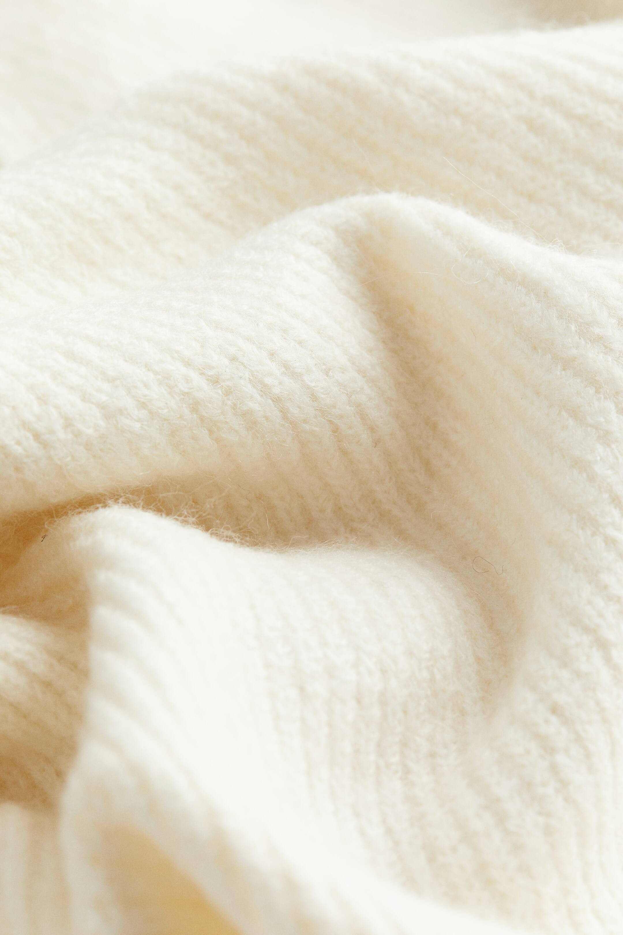 V-neck Sweater | H&M (US + CA)