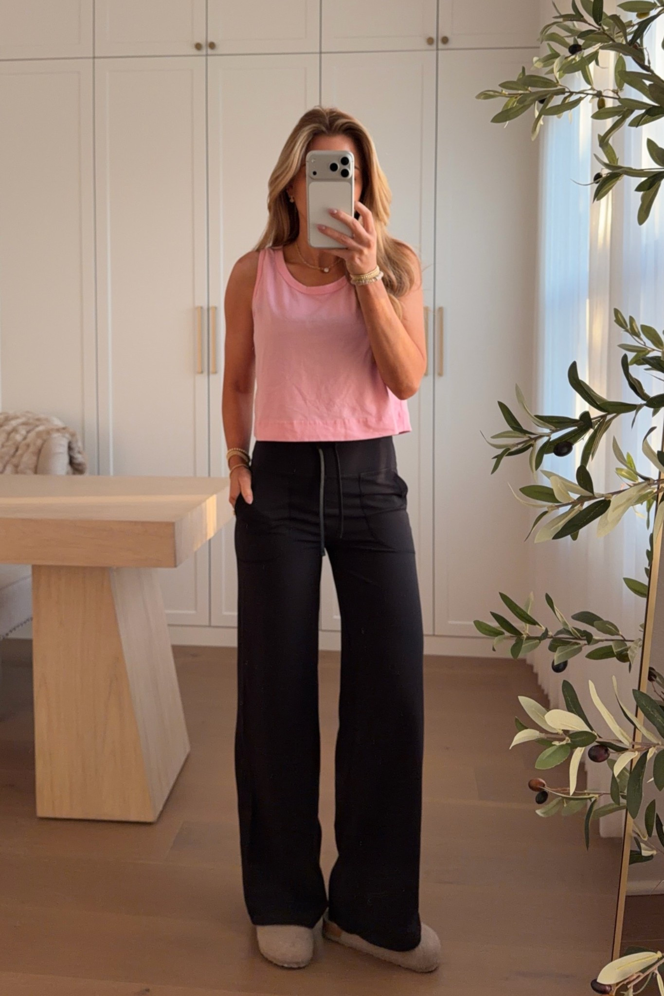 tank: small // pants: xs 30.5 length 
These Amazon pants are a total Lululemon lookalike for a fraction of the price!
