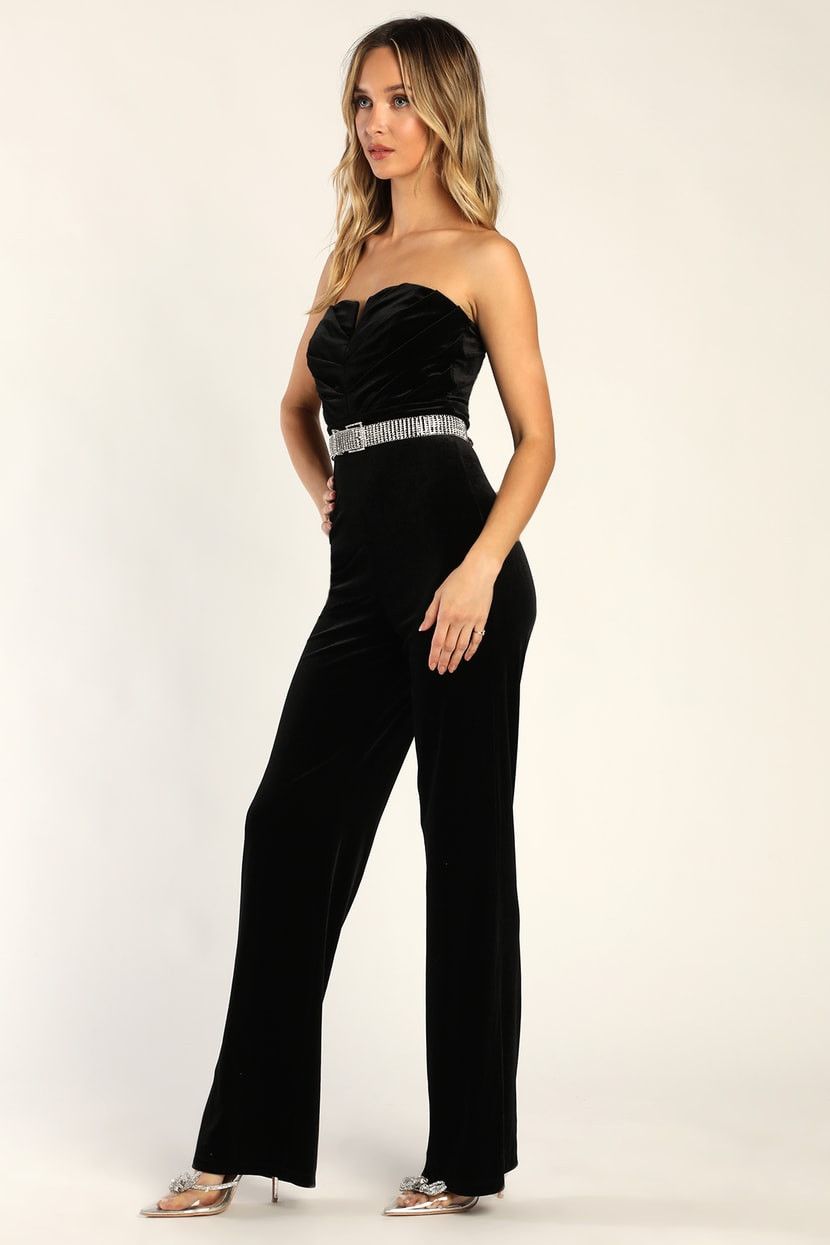 Black Velvet Strapless Jumpsuit | New Years Eve Party Outfit Outfits 2023 Winter Trends 2023 Women | Lulus (US)