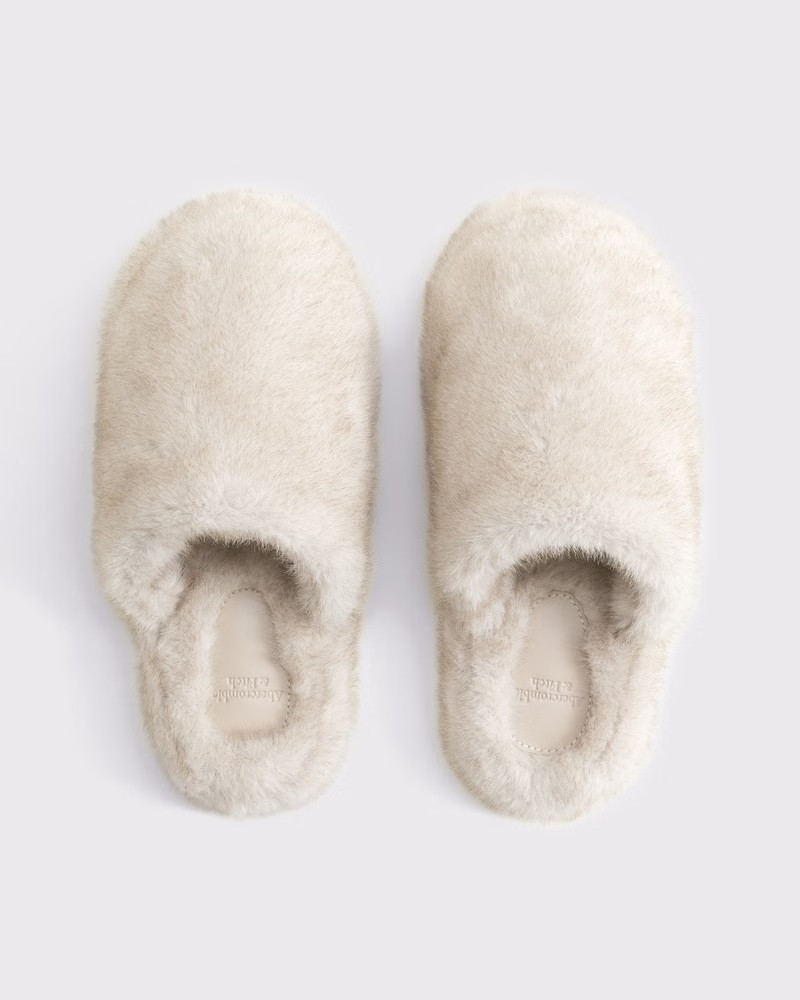 Women's Faux Fur Slippers | Women's Sleepwear & Loungewear | Abercrombie.com | Abercrombie & Fitch (US)