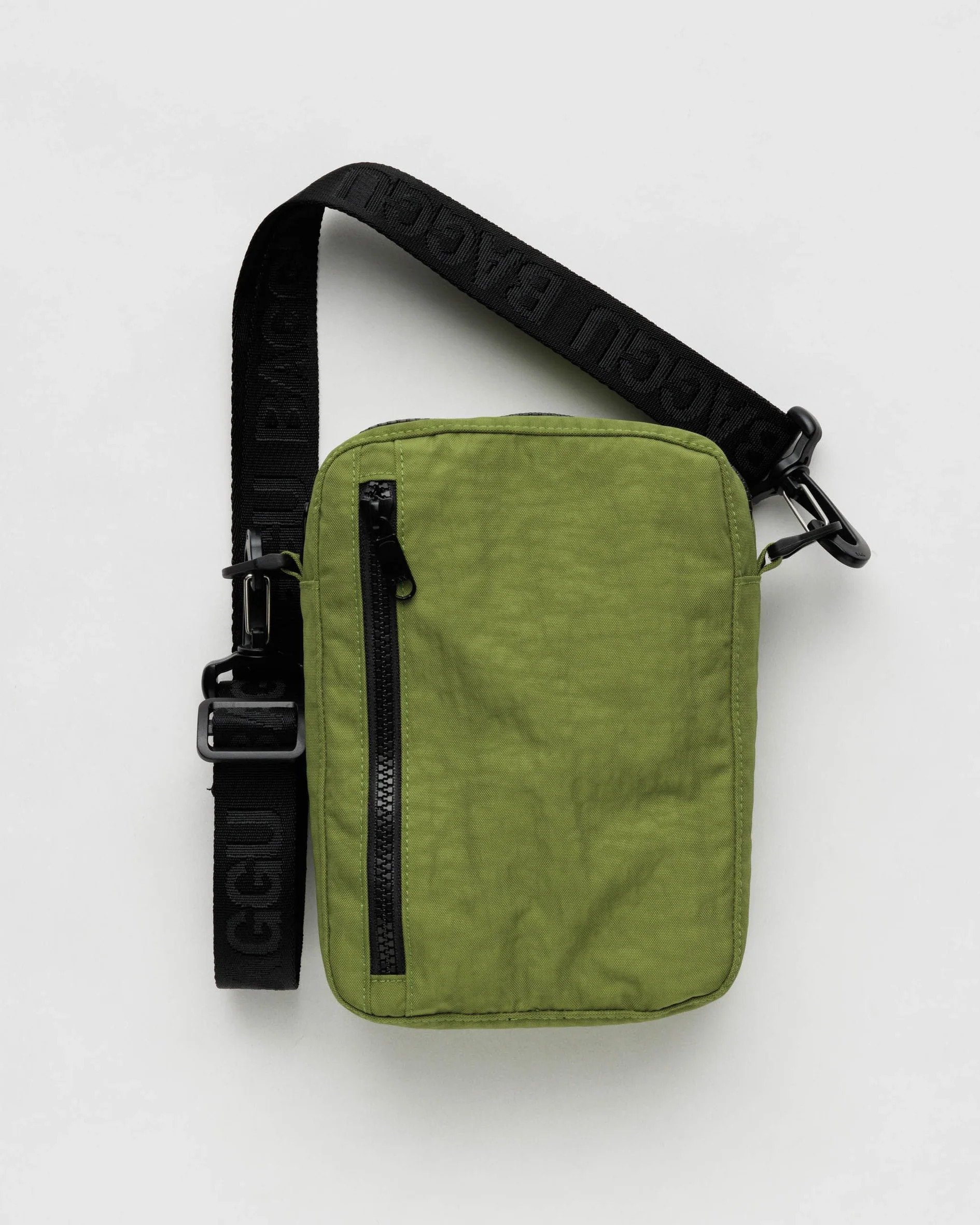 Sport Crossbody : Avocado - Baggu | BAGGU