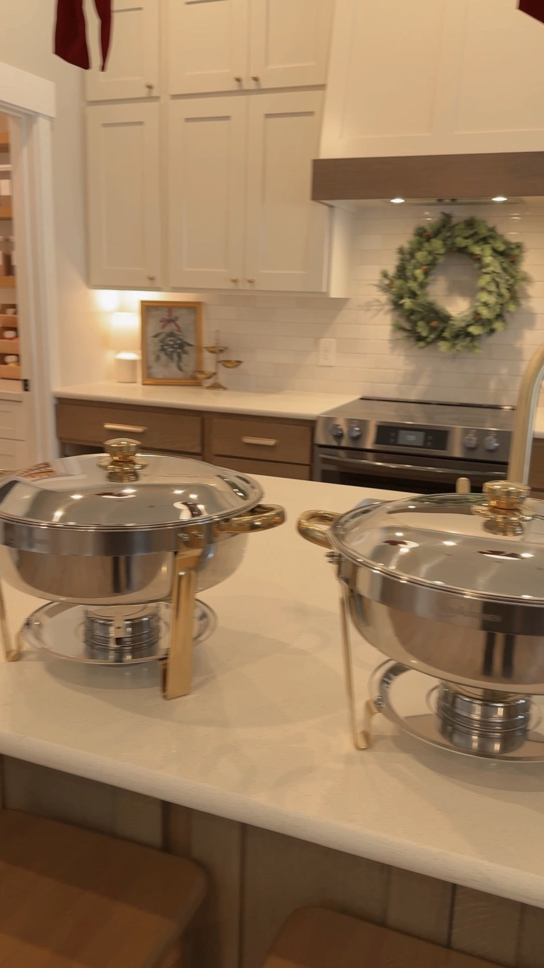 I’m obsessed with these gorgeous chafing dishes. I’ve had them for about a year, have used them multiple times, and they hold up so well. They elevate every gathering and make serving so easy. Truly one of my favorite entertaining pieces.


chafing dishes, hosting essentials, kitchen serving pieces, holiday entertaining, party buffet setup, home entertaining, hostess favorites, kitchen finds

#LTKHoliday #LTKHome #LTKfoodie