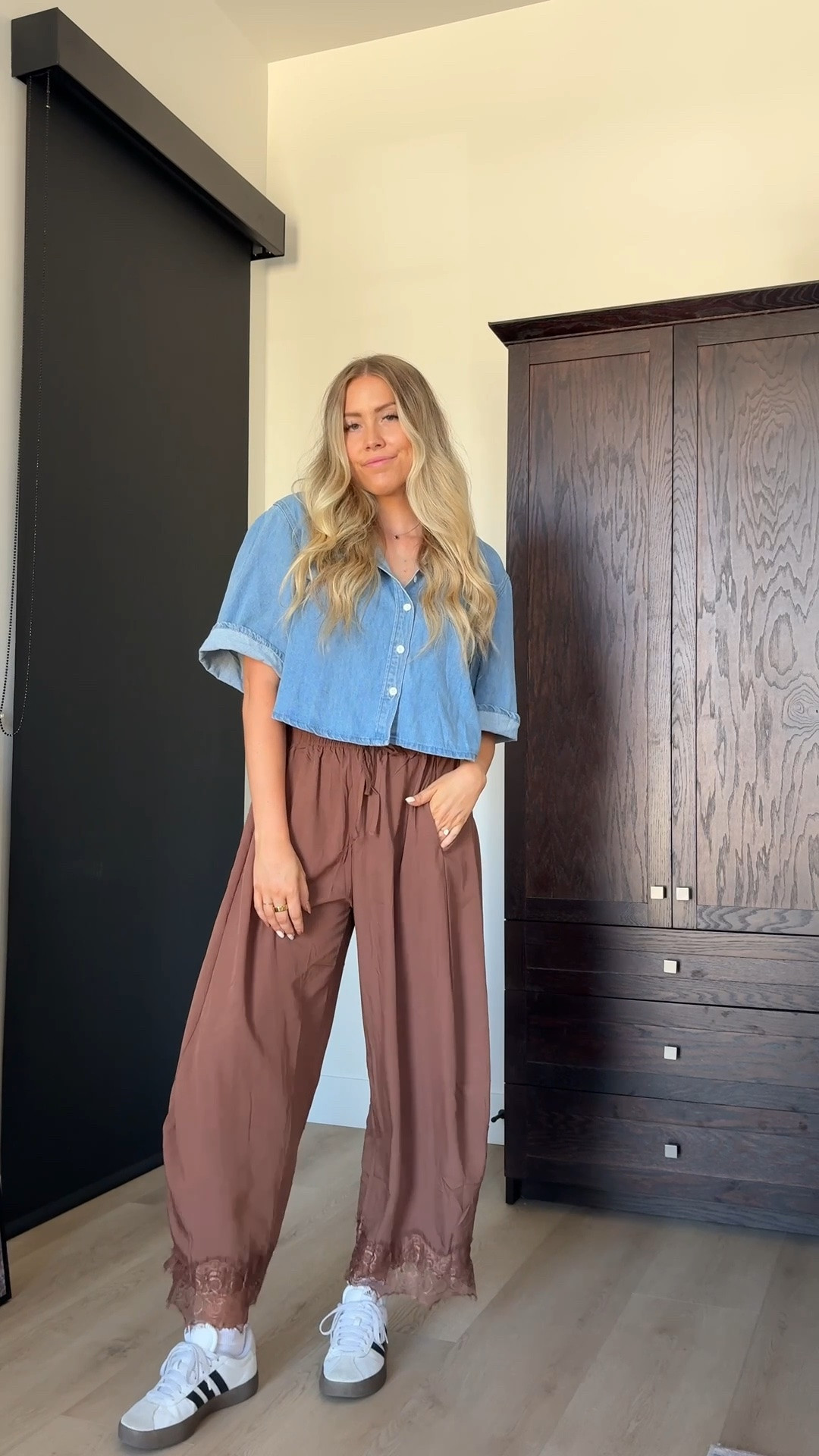 loving these lace hem pants! wearing my usual size M and I’m 5’6” 

| lace pants | teacher pants | teacher outfit | mom outfit | nursing friendly | amazon fashion

#LTKootd #LTKmomlife #LTKWorkwear