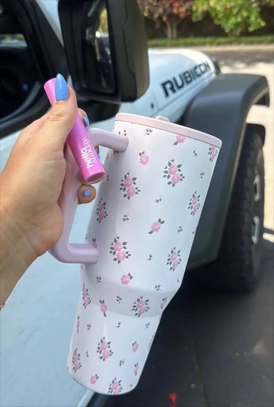Obsesssed with this hydro!! 

Hydrojug, patterned hydrojug, pink accessories, pink mug, pink tumbler, floral tumbler, Britt Horton  

 #LTKselfcare #LTKSeasonal
