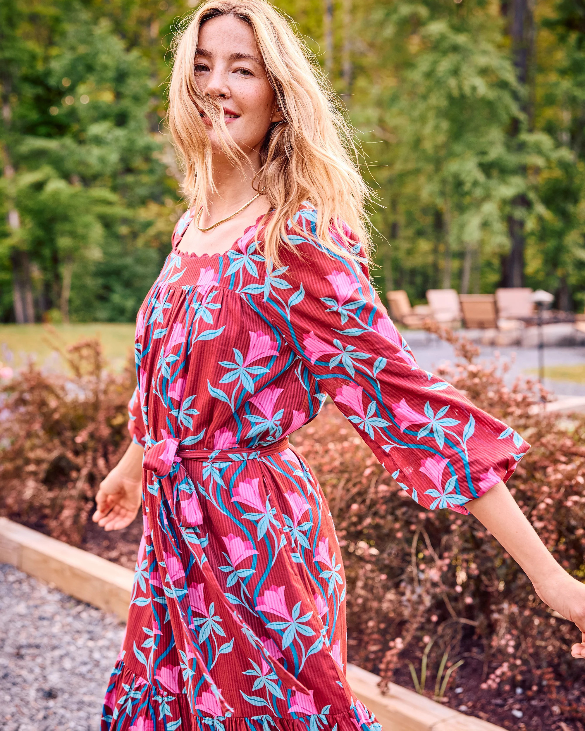 Organic Cotton Scallop Trim Long Sleeve Midi Dress in Moonflower Vine | Women's M | Red | Mother's Day Gifts | Printfresh