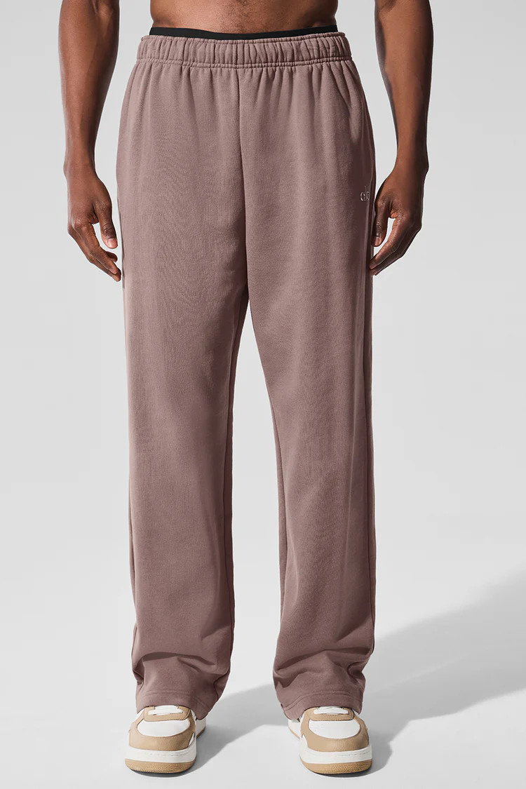 Accolade Straight Leg Sweatpant | Alo Yoga (US)