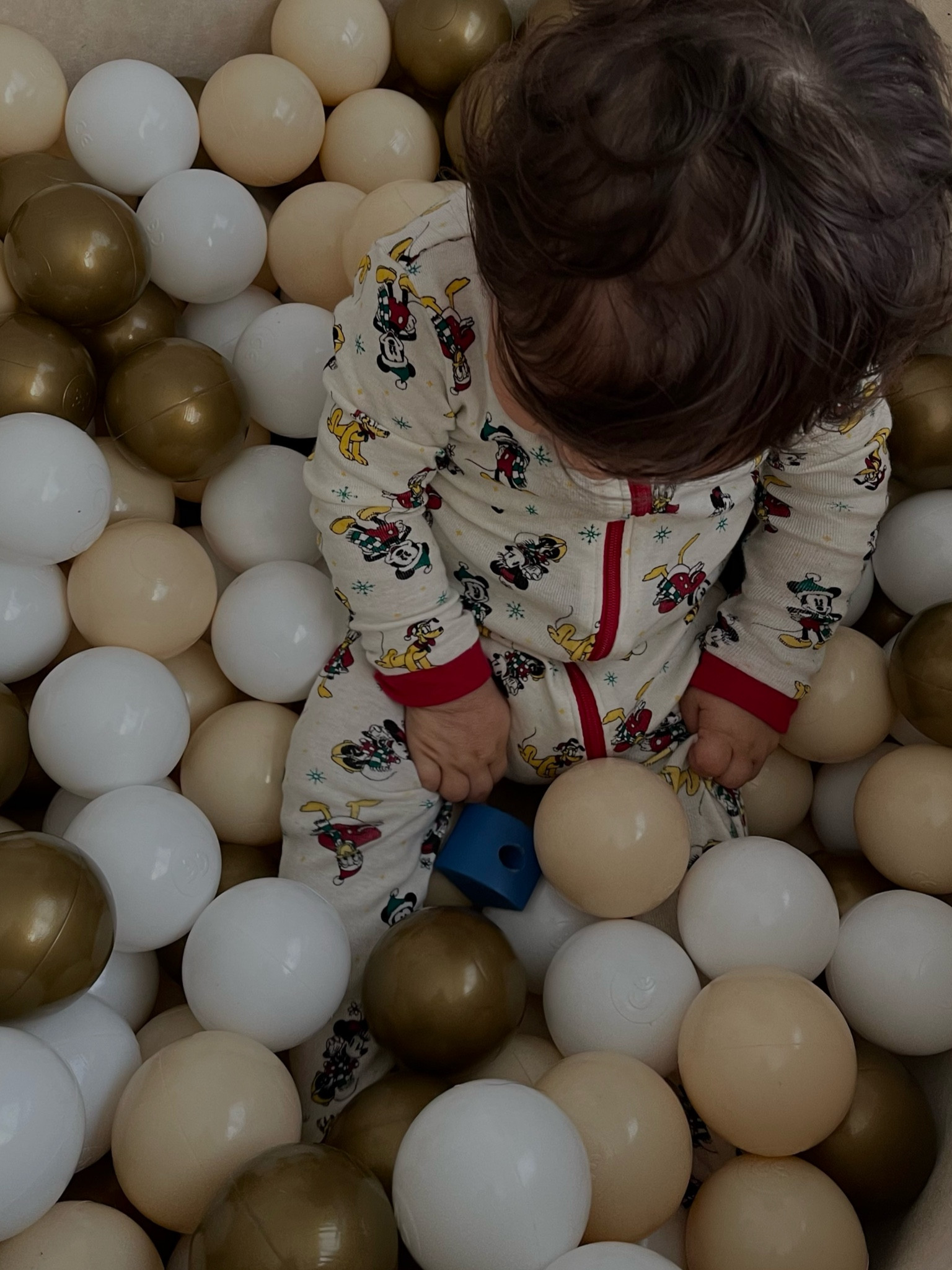 the cutest baby disney pjs that are so affordable & they are 100% cotton!

disney pjs, pjs, christmas pjs, christmas baby clothes, disney baby pjs , toddler christmas pjs, christmas pajamas 

#LTKbaby #LTKkids #LTKHoliday