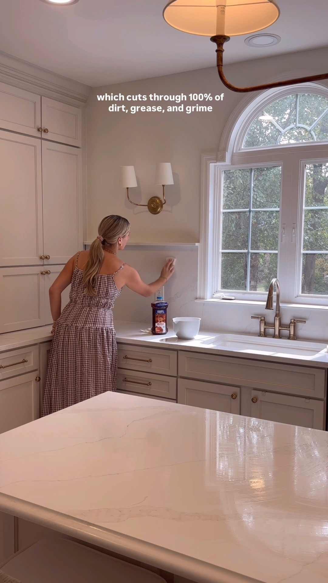 #ad our first fall in this home 🍂🤎 giving everything a little refresh with @target, @mrclean, @dawndishwash + @febreze and their limited-edition fall scents. you can shop all of my favorites below! #targetpartner #falliday #Target