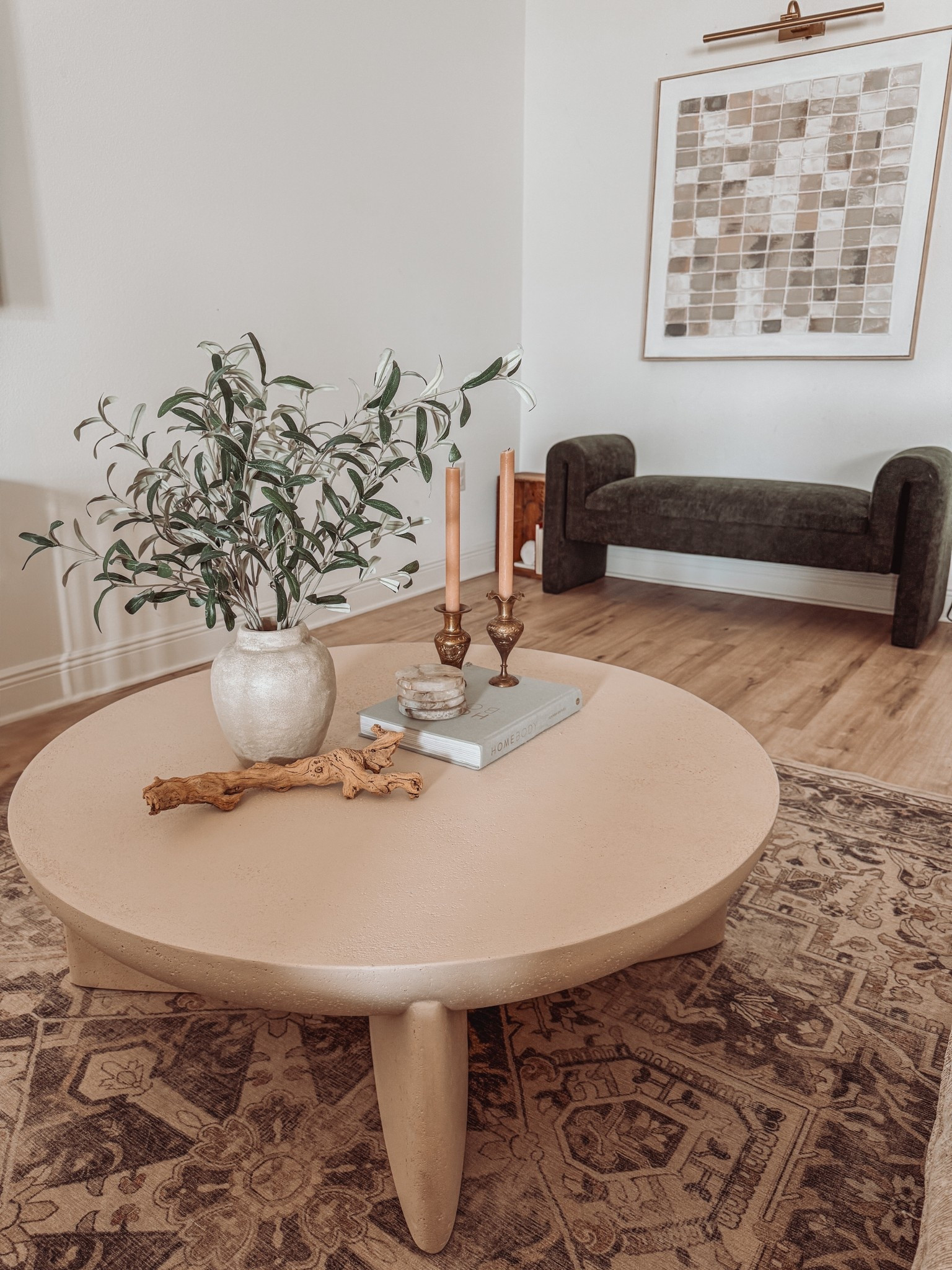 New coffee table!!


#westelm #coffeetable #roundcoffeetable #targetfinds #homedecor

#LTKStyleTip #LTKHome #LTKSaleAlert