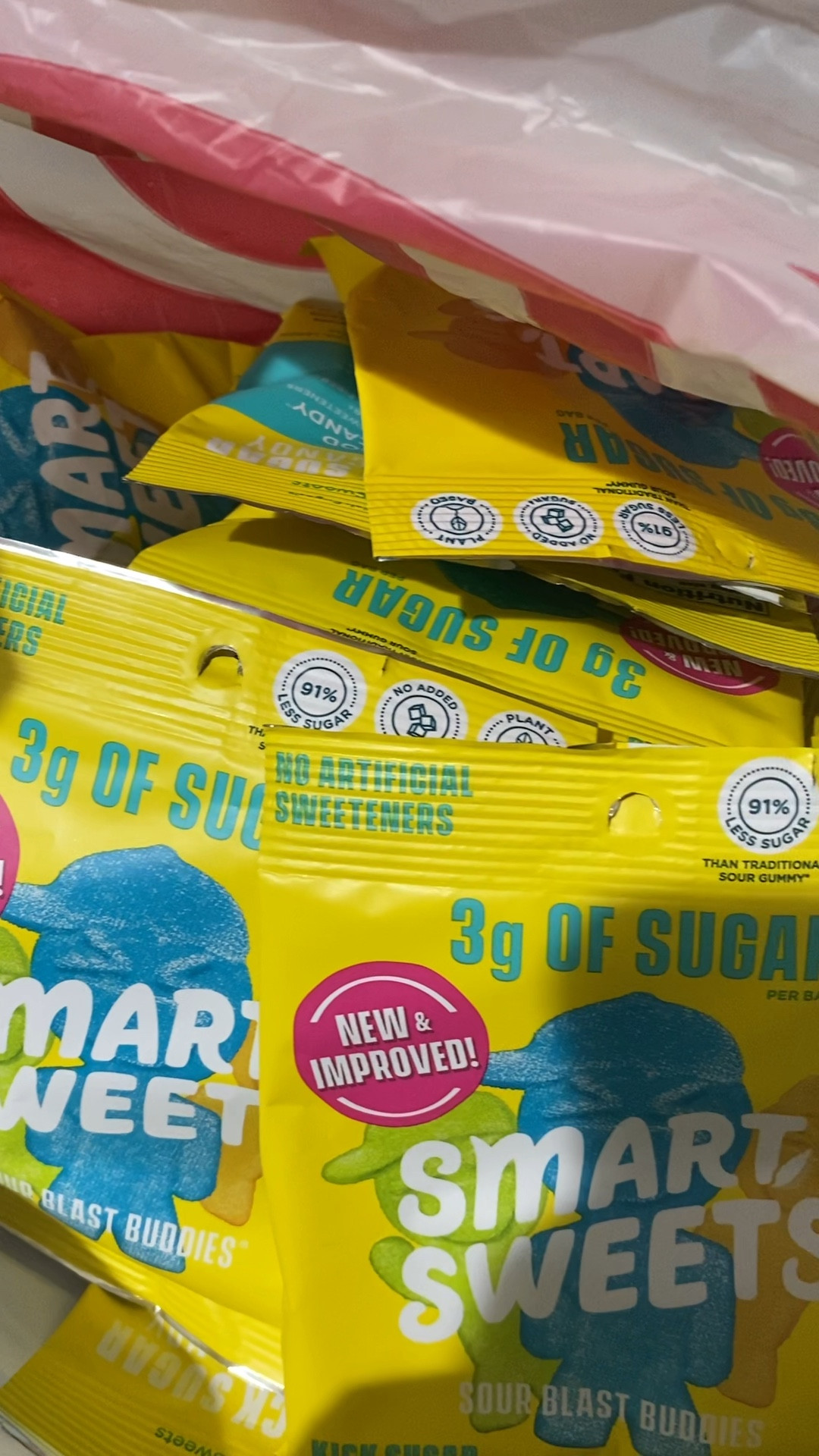 the best smart sweets, candy, low sugar candy, travel, road trip snacks, sour buddies, clean candy, sour candy, travel snacks, healthy swaps

#LTKHome #LTKFindsUnder50 #LTKTravel