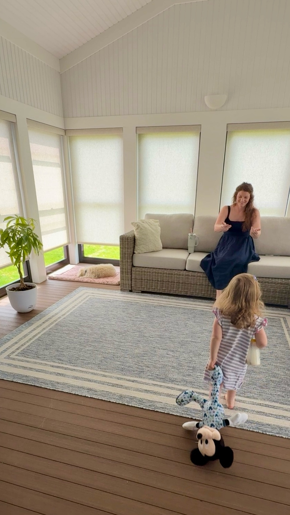 Motorized blinds that can be put on a timer or controlled by Alexa? Amazing. It’s the little luxuries in life! 

New home blinds, new build, sun porch, sunroom, floor to ceiling windows 

Color: linen beige

#LTKHome #LTKStyleTip