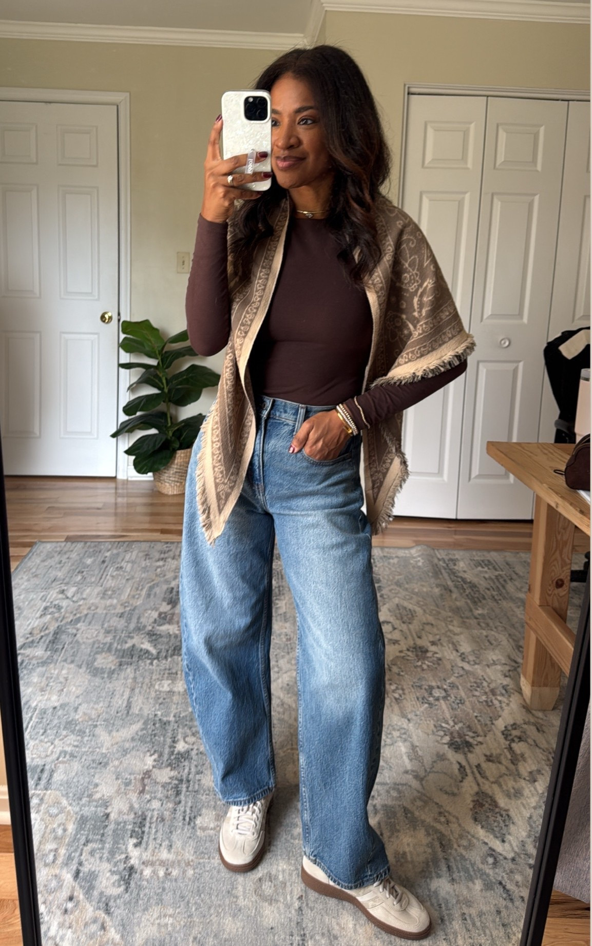 Wearing a small in the top (also linking similar) and size 27 regular in the jeans. Size down 1/2 in the shoes

#LTKootd #LTKgrwm #LTKOver40