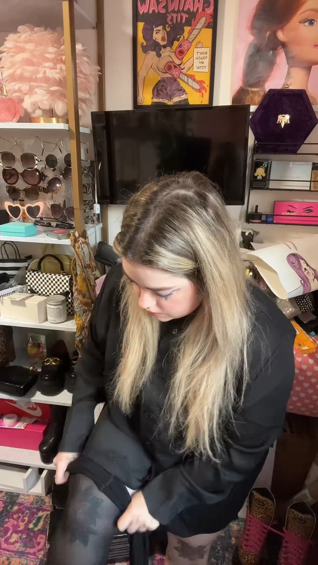 Get dressed with me for an office day🖤

#LTKstyletip #LTKworkwear #LTKmidsize