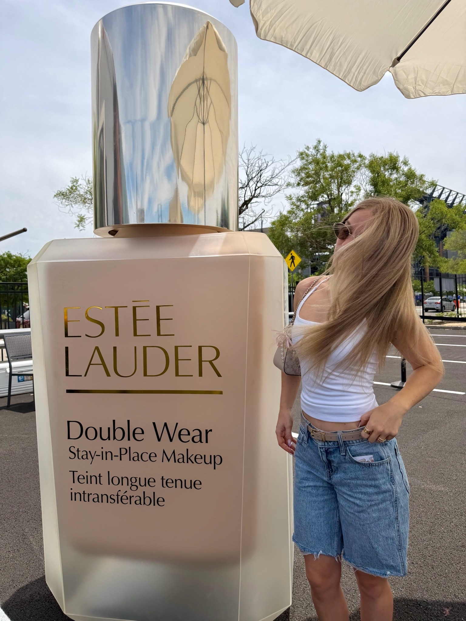 NEW Estée Lauder Double Wear Foundation formulation - lightweight, dewy, flawless finish,
perfect for summer makeup!

#LTKgrwm #LTKselfcare #LTKBeauty