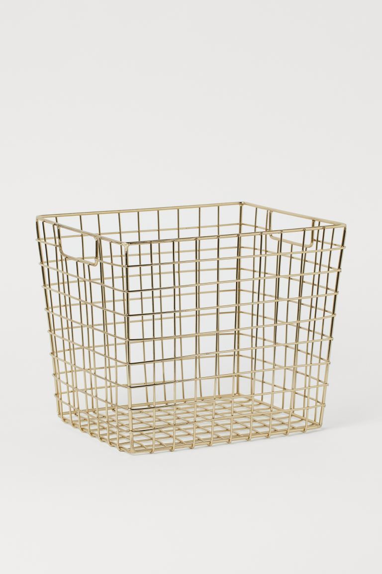 Metal wire basket with handles at the sides. Size approx. 20x20x24 cm.Weight590 gCompositionMetal... | H&M (UK, MY, IN, SG, PH, TW, HK)