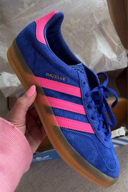 Adidas gazelles 
🩷💜


#LTKshoecrush #LTKSeasonal