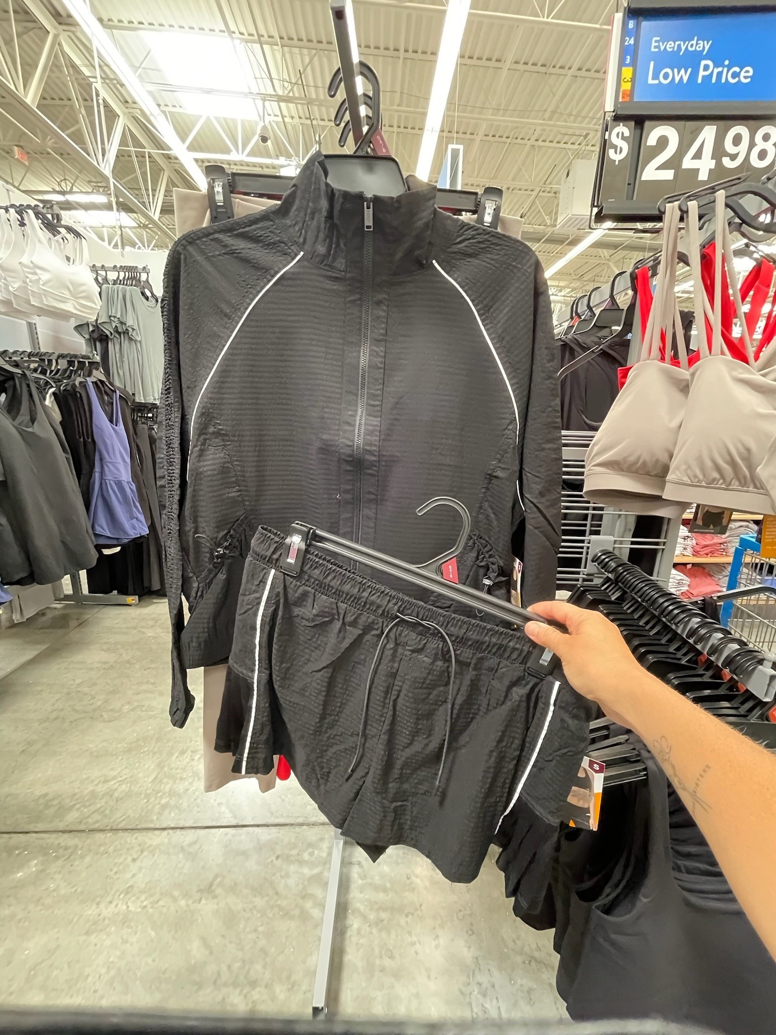 Athleisure separated at Walmart. Such amazing quality! Love these to mix and match. Great colors for the season transition! 

Walmart fashion, athletic shorts, sports bra, athleisure, shop dandy

#LTKActive #LTKFindsUnder50 #LTKStyleTip