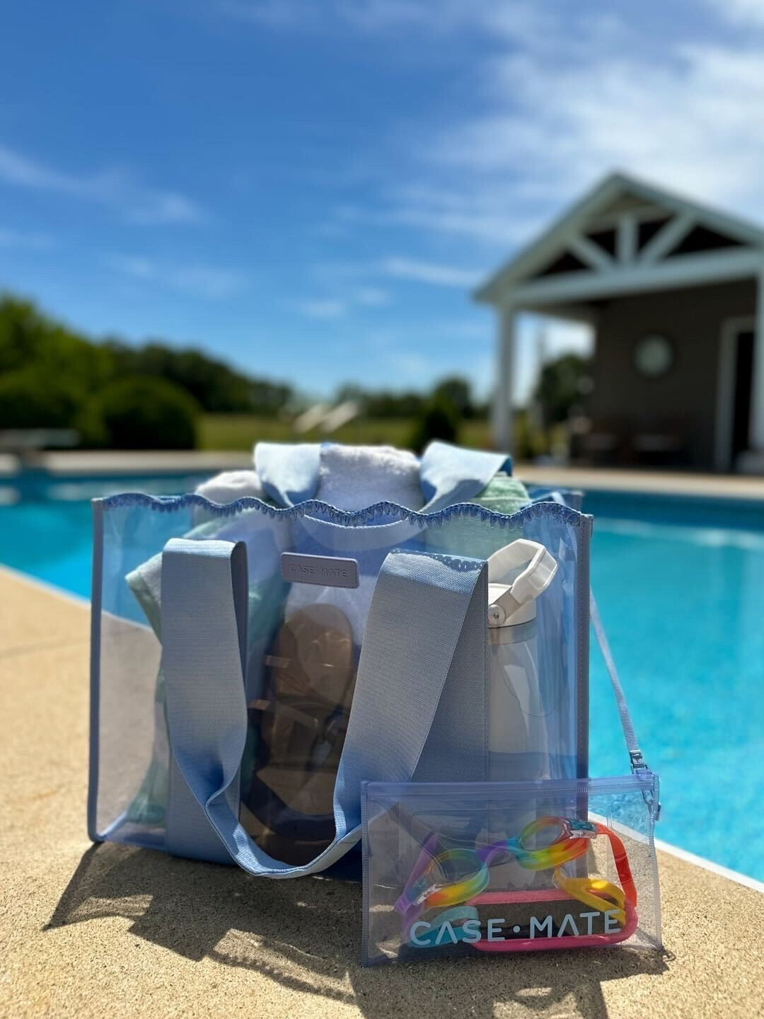 The only tote you’ll need this summer☀️ Case-Mate Jelly Totes are the best!

#LTKSwim #LTKTravel #LTKmomlife
