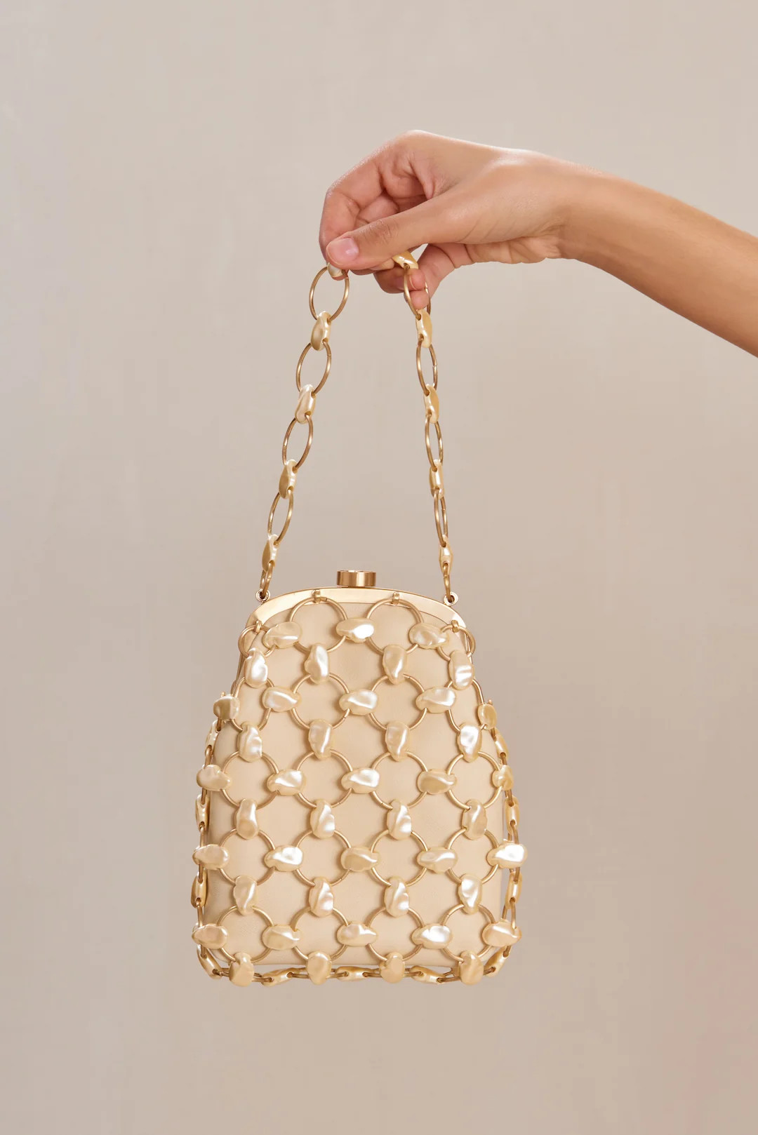 BRIELLE WRISTLET - TIERRA PEARL | Cult Gaia - US