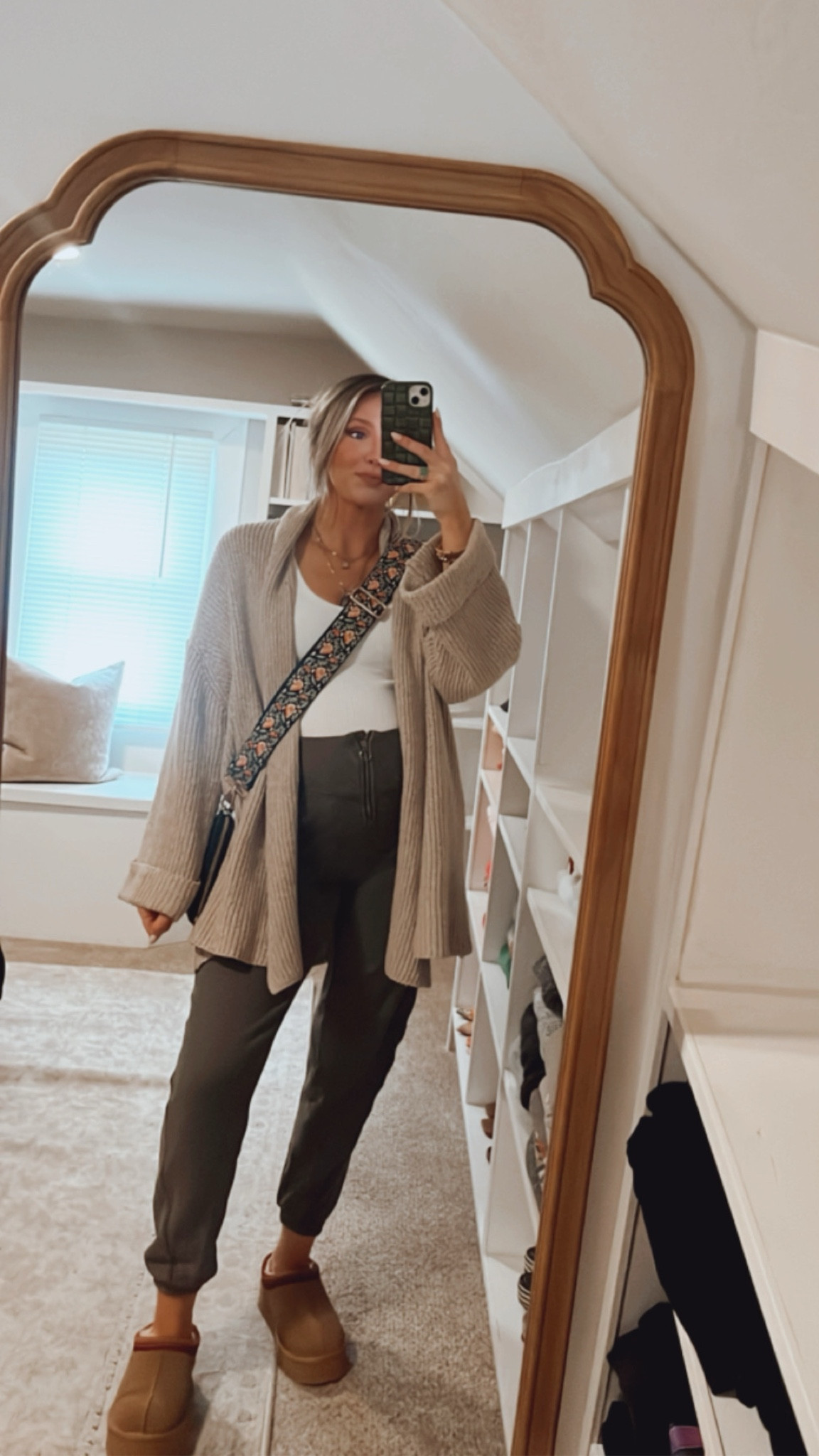 Casual pregnancy outfit 🤎 these pants from aerie are surprisingly bump friendly! 

#LTKbaby #LTKbump #LTKstyletip