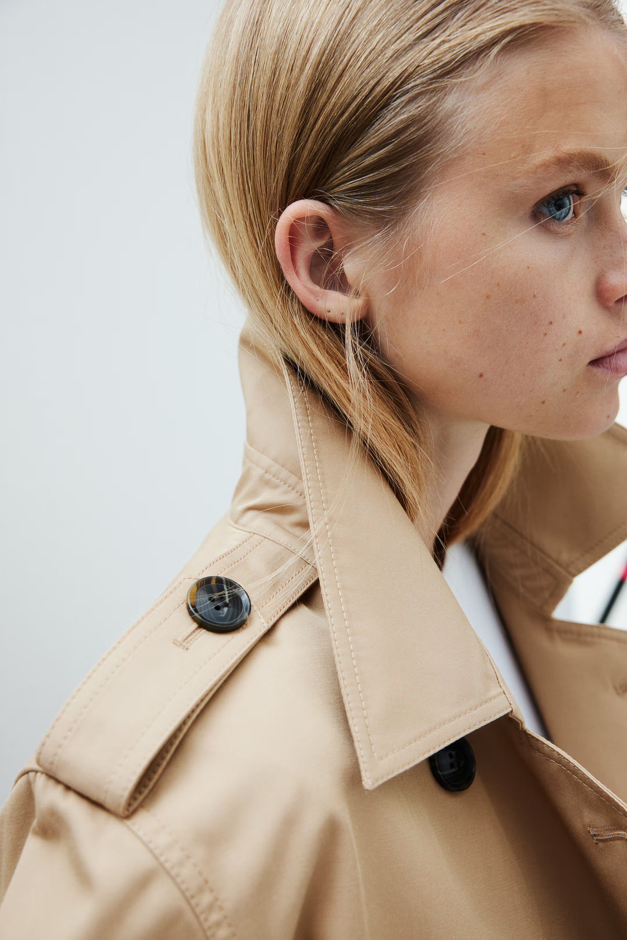 Short trench coat - Beige - Ladies | H&M GB | H&M (UK, MY, IN, SG, PH, TW, HK)