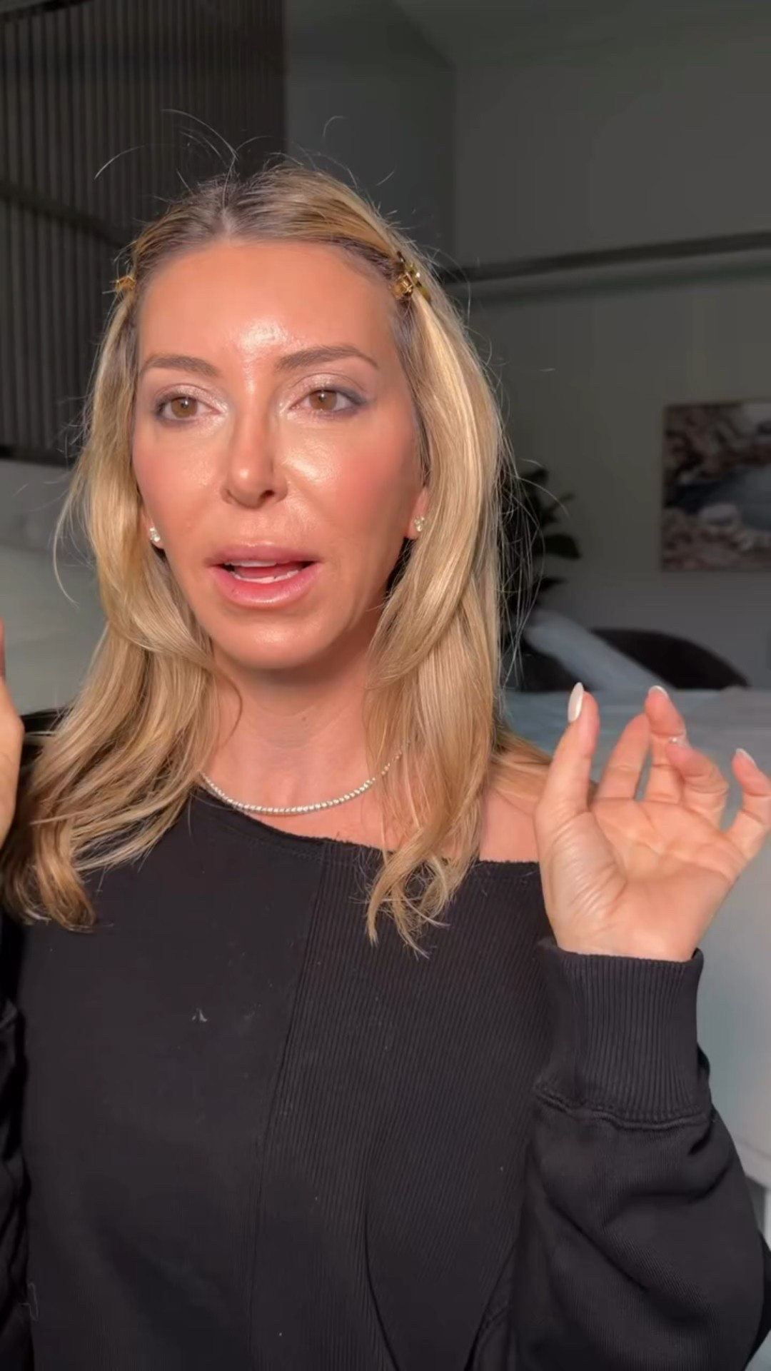 First, is the @pradabeauty mascara worth it?

Chat with me while we get ready to go out! Save this for your next night out makeup look too ❤️

Tried some new products tonight and kind of loved them! 

Also how was everyone’s weekend? 

#grwmreels #beautyover40