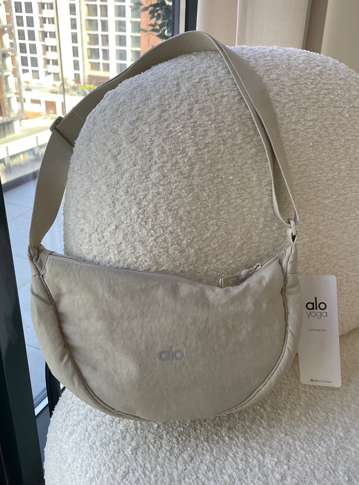 Alo yoga bag dhgate 

#LTKsalealert #LTKfindsunder50 #LTKfindsunder100