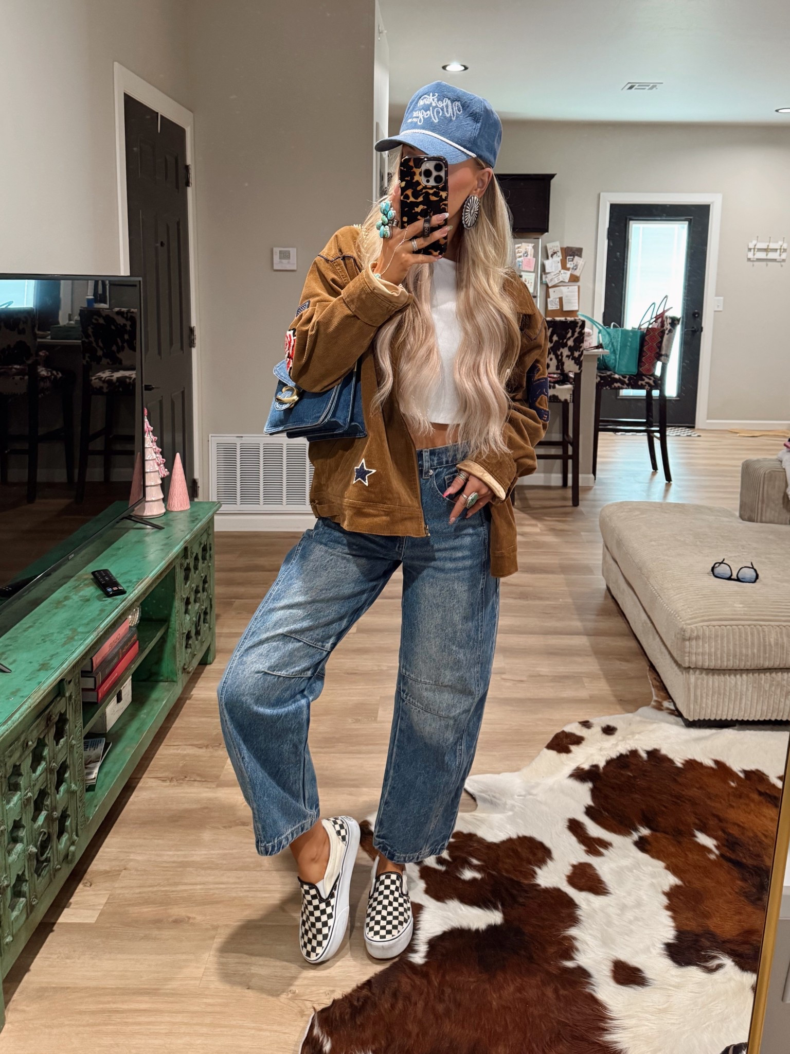 cool girl lazy day fit 🤎
jacket is from rodeo quincy - use code MACKENZIEM to save 

#LTKStyleTip #LTKSeasonal #LTKgrwm