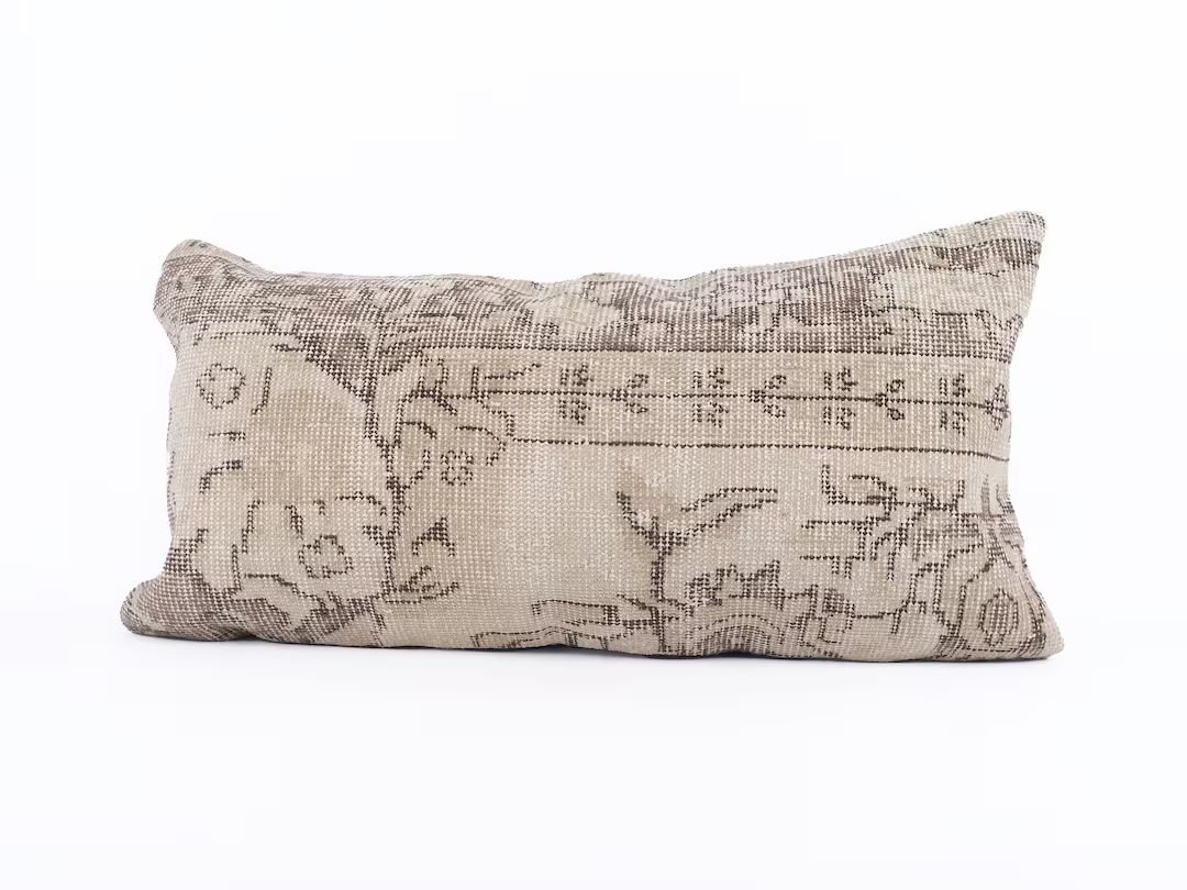 16x32 Kilim Pillow, Bohemian Kilim Pillow, Handmade Kilim Lumbar, Boho Pillow, Throw Pillow, Hand... | Etsy (US)