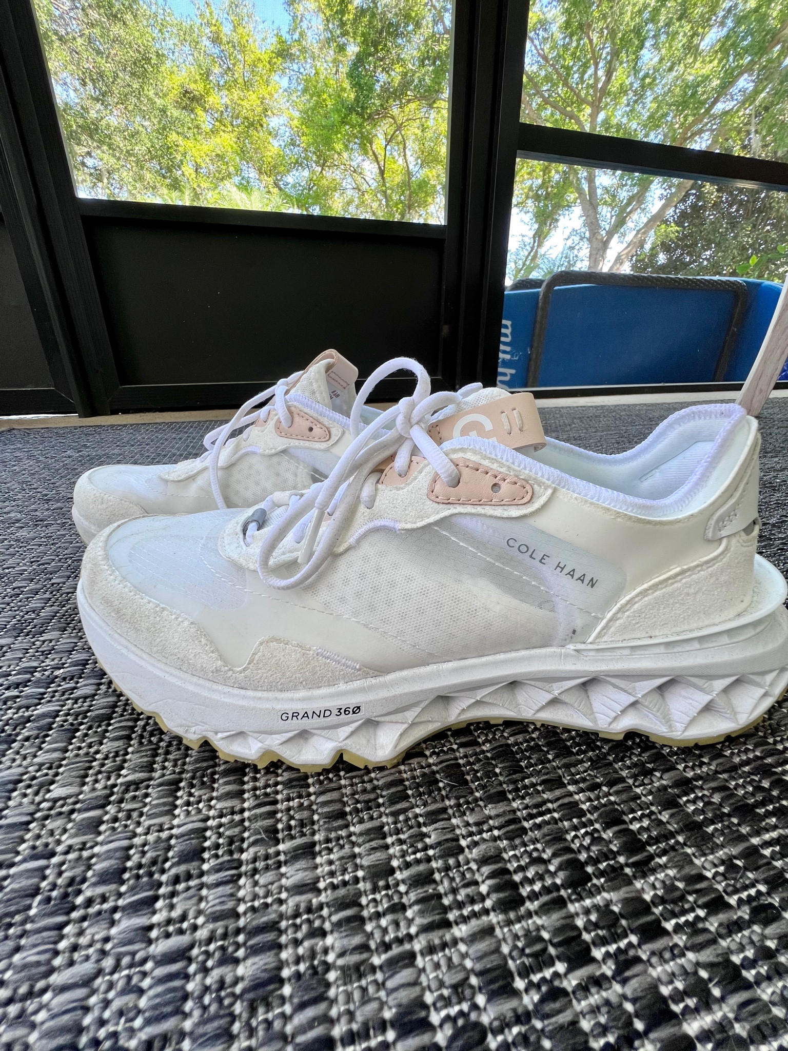 I love wearing these to Disney! They are such amazing park shoes. Cute AND functional!