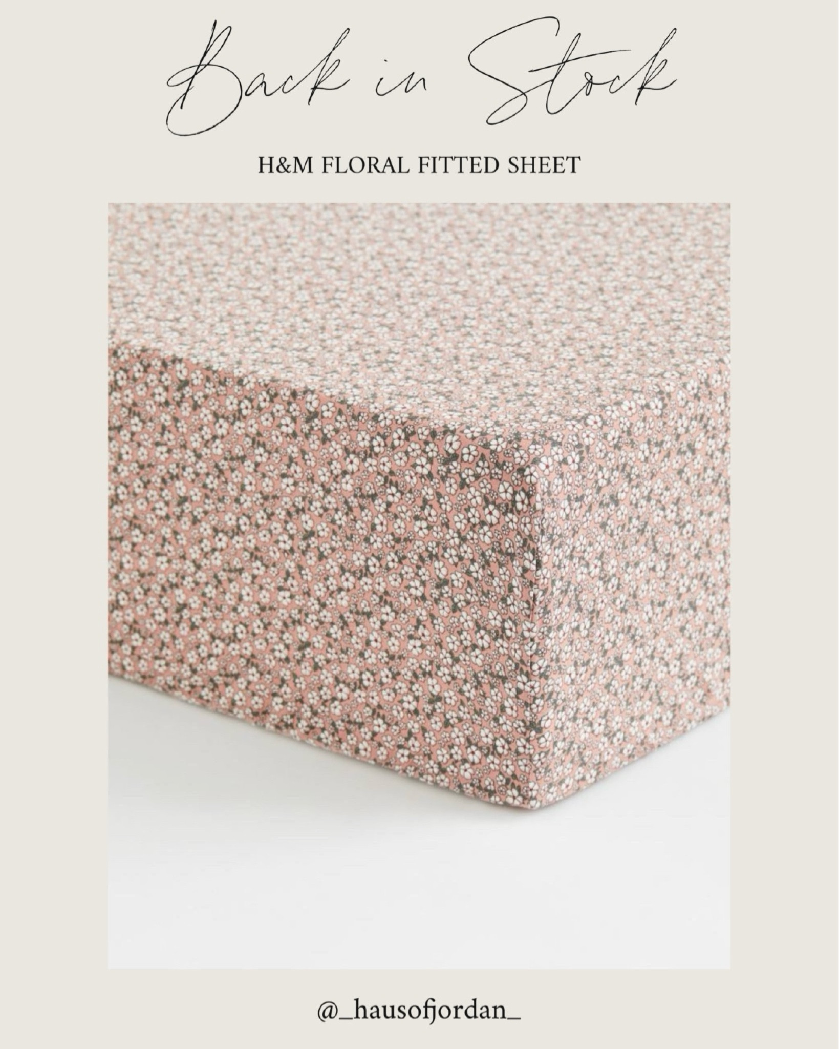 BACK IN STOCK!
Coco’s mauve dainty floral fitted sheet from H&M Home has been out of stock for MONTHS & it’s finally been restocked! 🏃🏻‍♀️🏃🏻‍♀️🏃🏻‍♀️