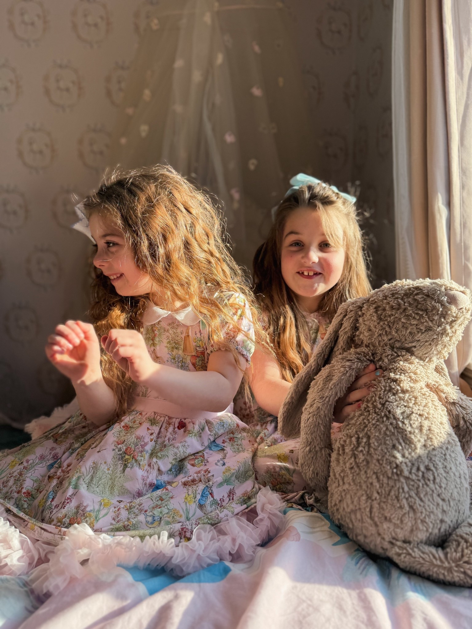 Code Lauren15 for 15% off @poshpeanut 