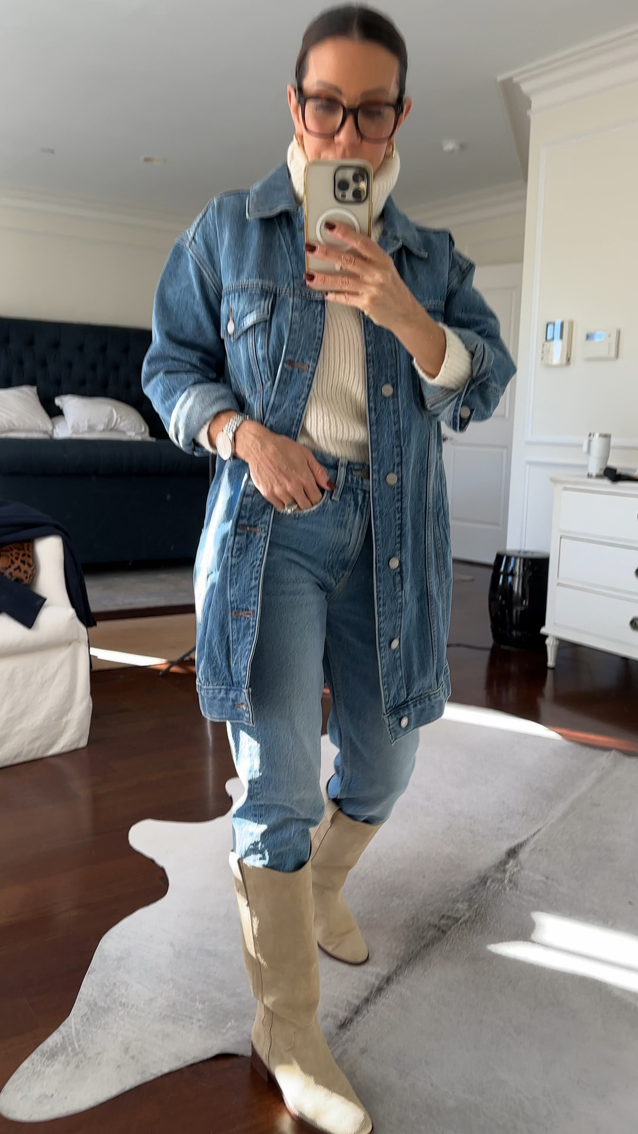 Casual OOTD with a denim trench. I bought this one last year but found a few affordable options that are on sale right now . 