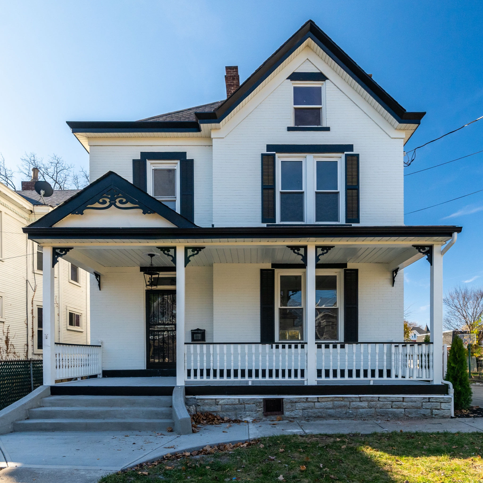 Jefferson Reno -Exterior